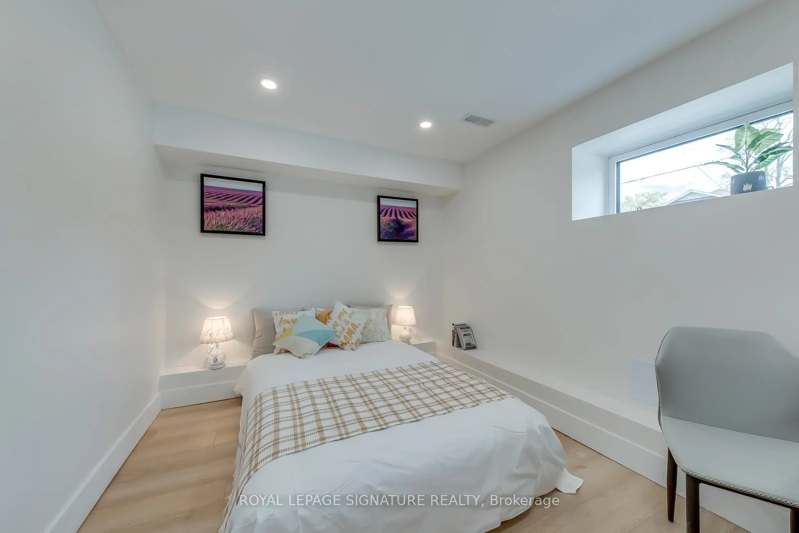 Photo 40 of 850 Cosburn Avenue, Toronto, East York — HOMEH