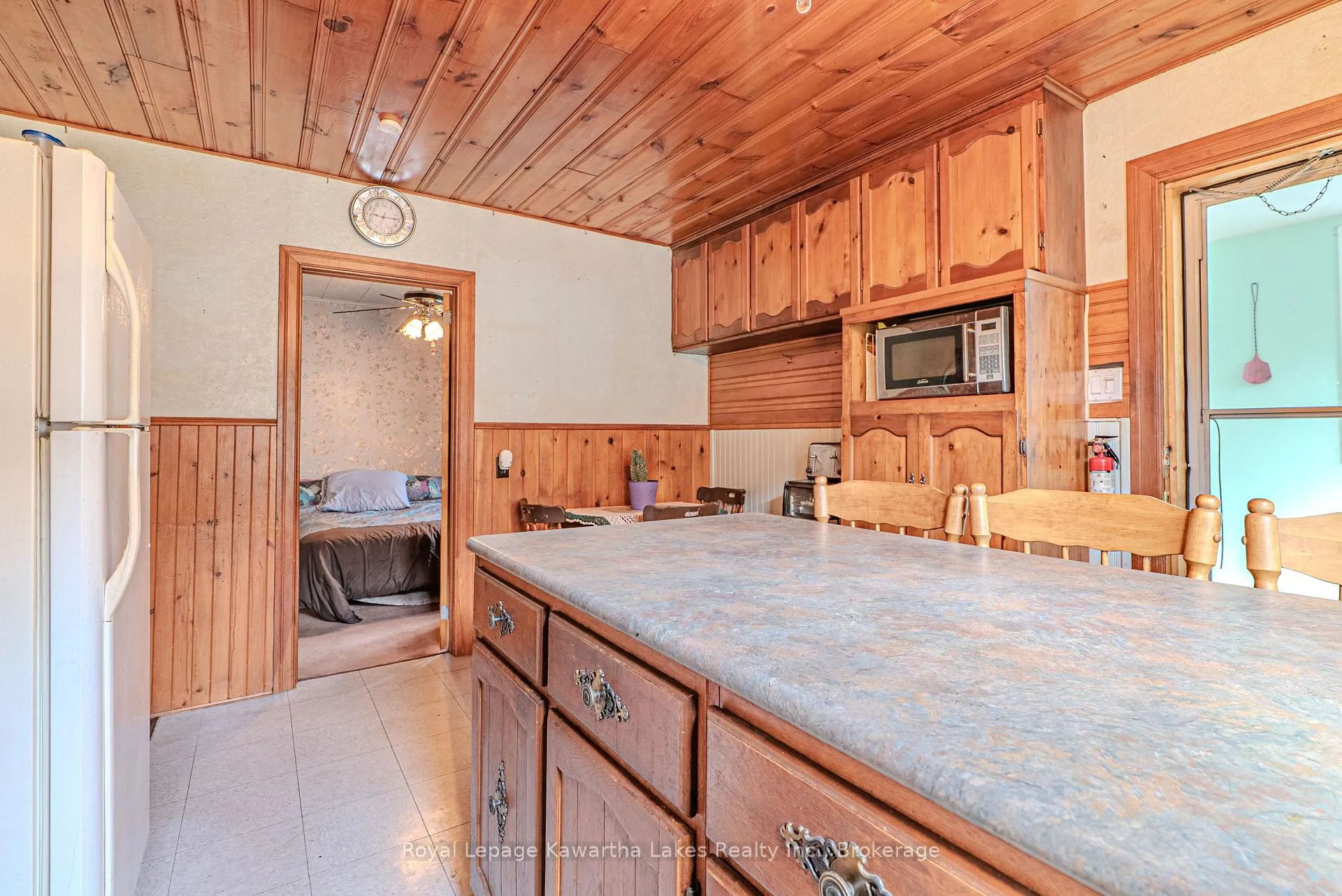 Photo 12 of 244 Annis Street, Oshawa, Lakeview — HOMEH