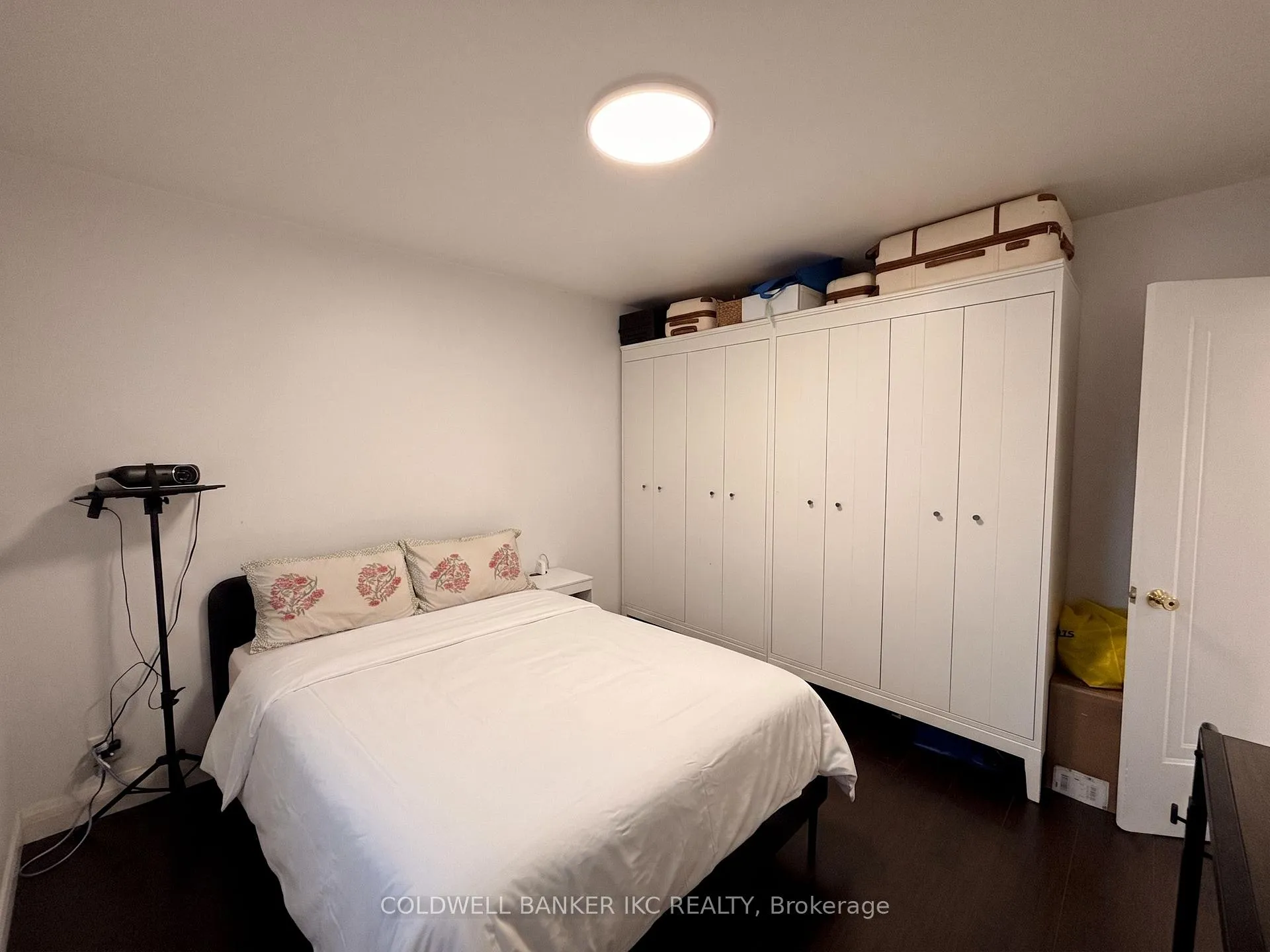 Photo 14 of 82 Seventeenth Street, Etobicoke, New Toronto — HOMEH