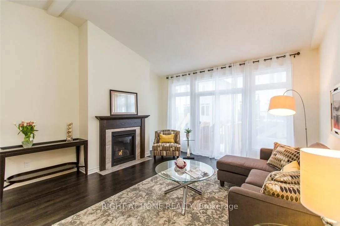 Photo 10 of 113 Passageway Way, Ottawa, Kanata - Bridlewood — HOMEH