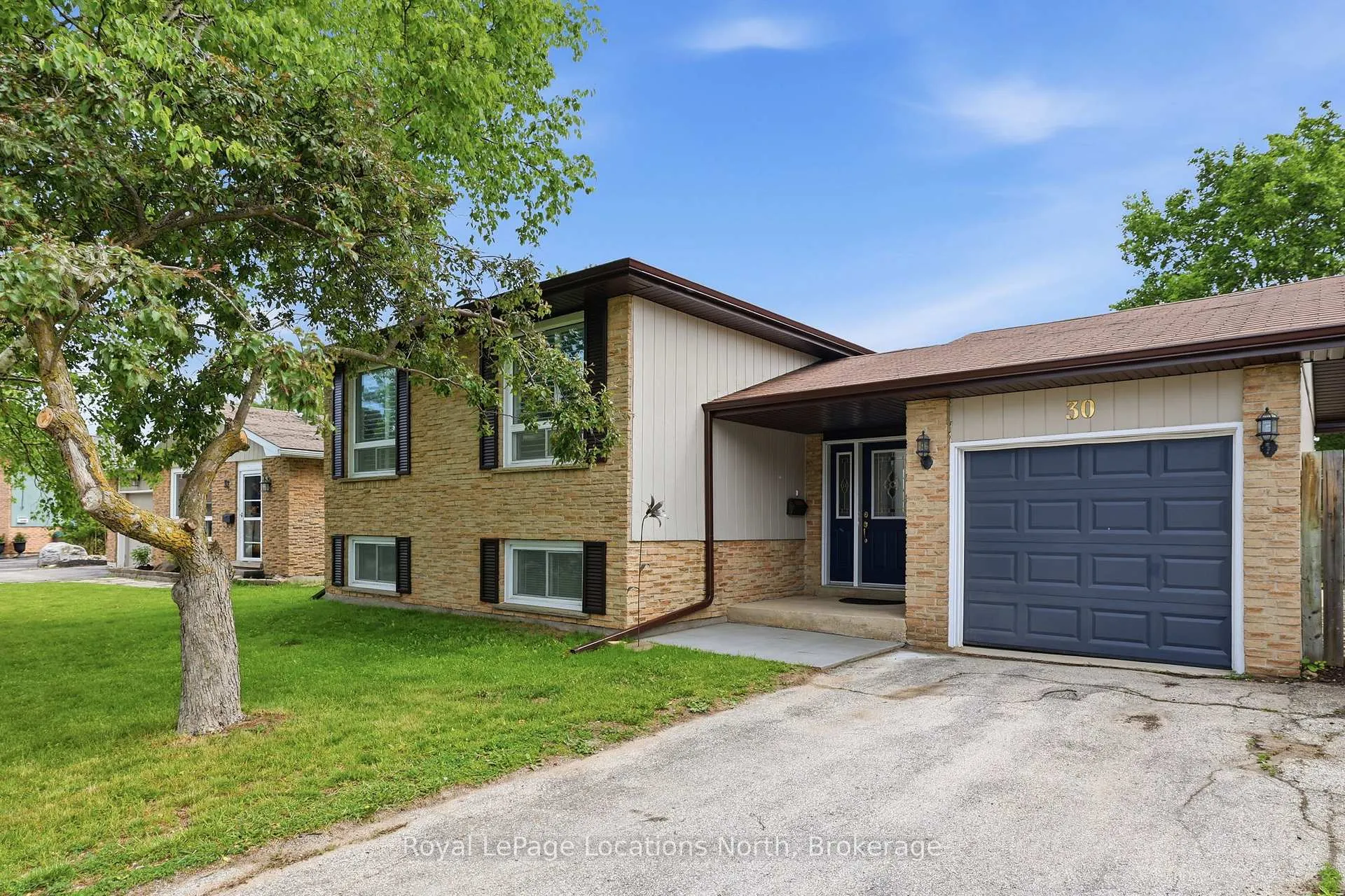Photo 1 of 30 Courtice Crescent, Collingwood — HOMEH