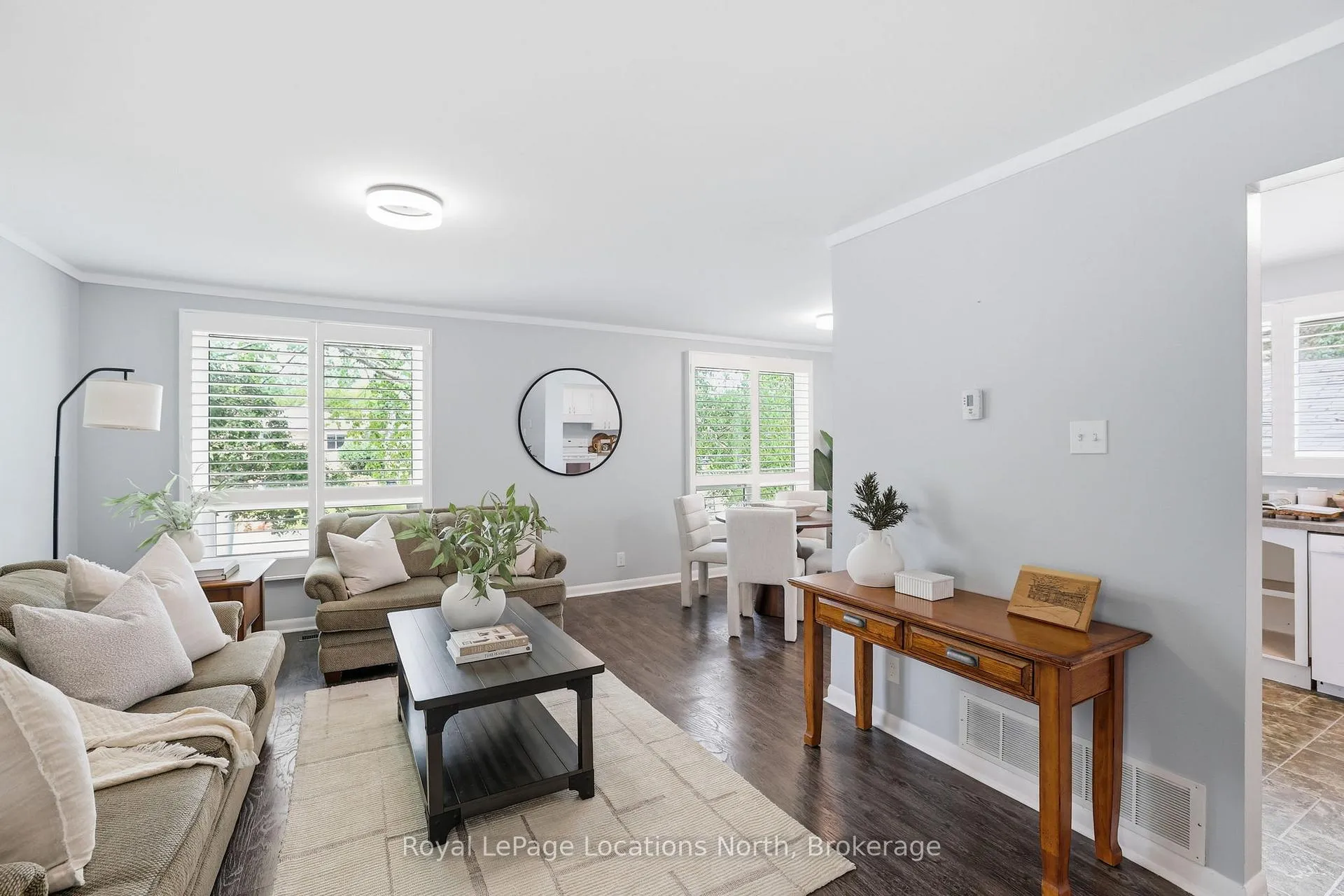 Photo 6 of 30 Courtice Crescent, Collingwood — HOMEH