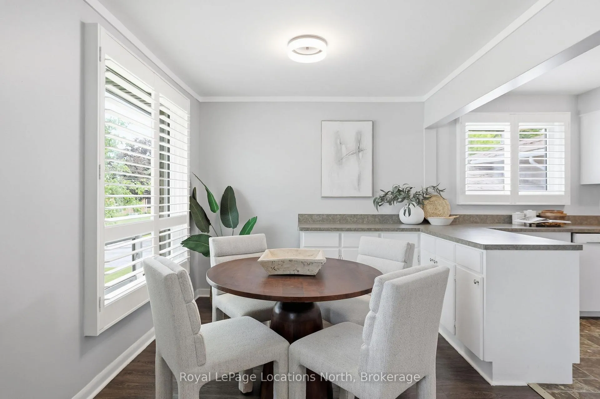 Photo 9 of 30 Courtice Crescent, Collingwood — HOMEH