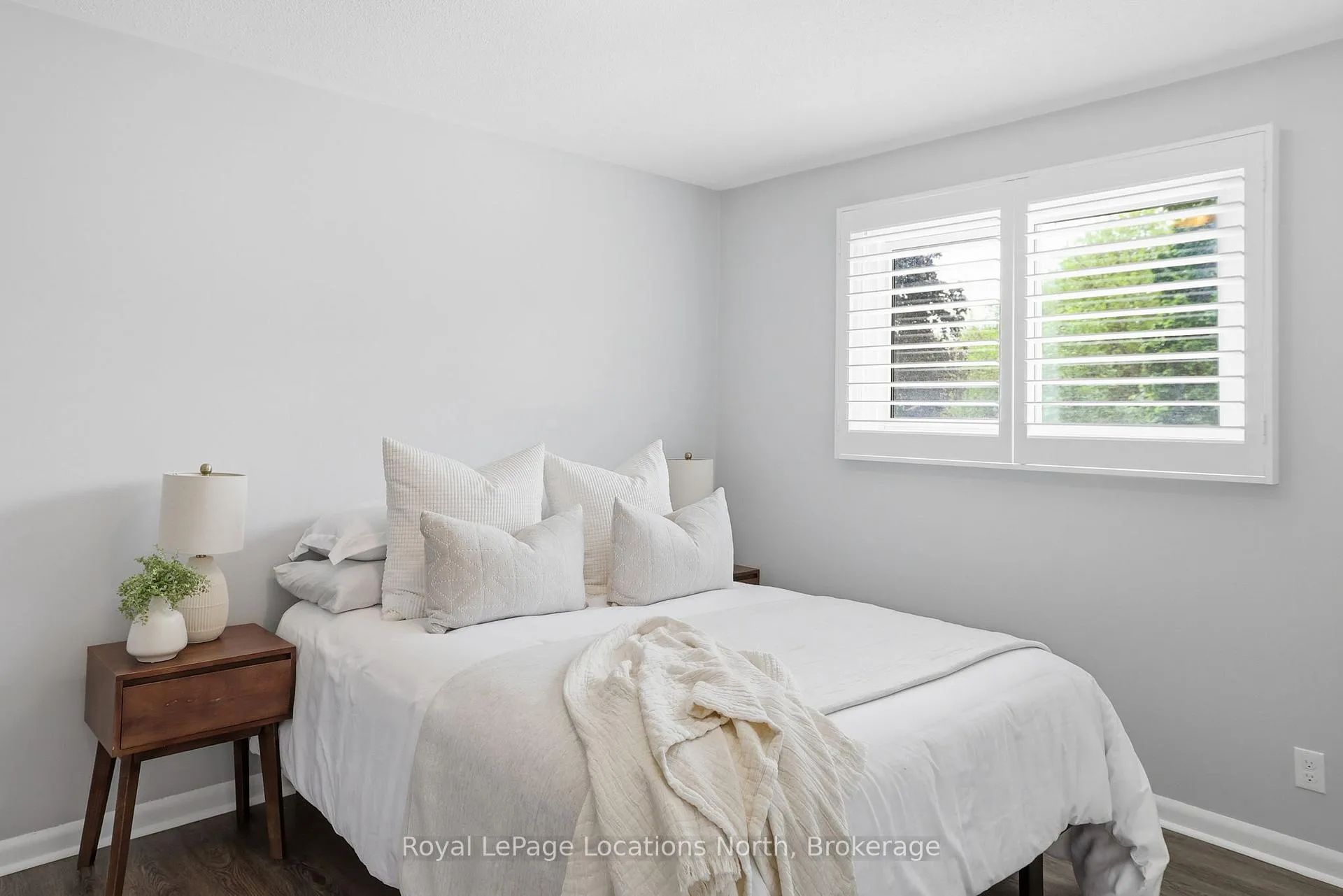 Photo 22 of 30 Courtice Crescent, Collingwood — HOMEH