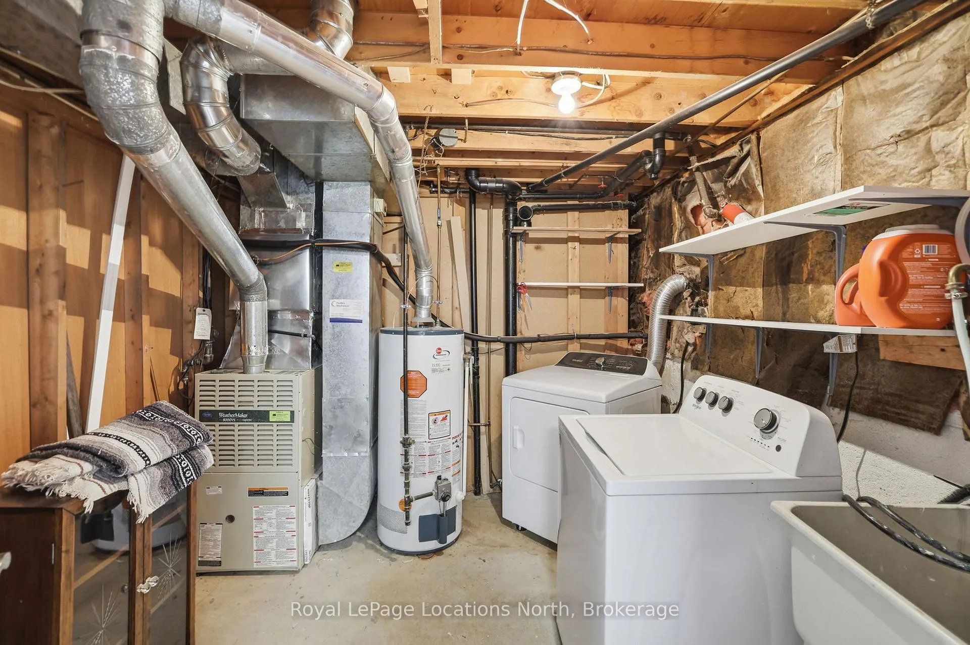 Photo 37 of 30 Courtice Crescent, Collingwood — HOMEH