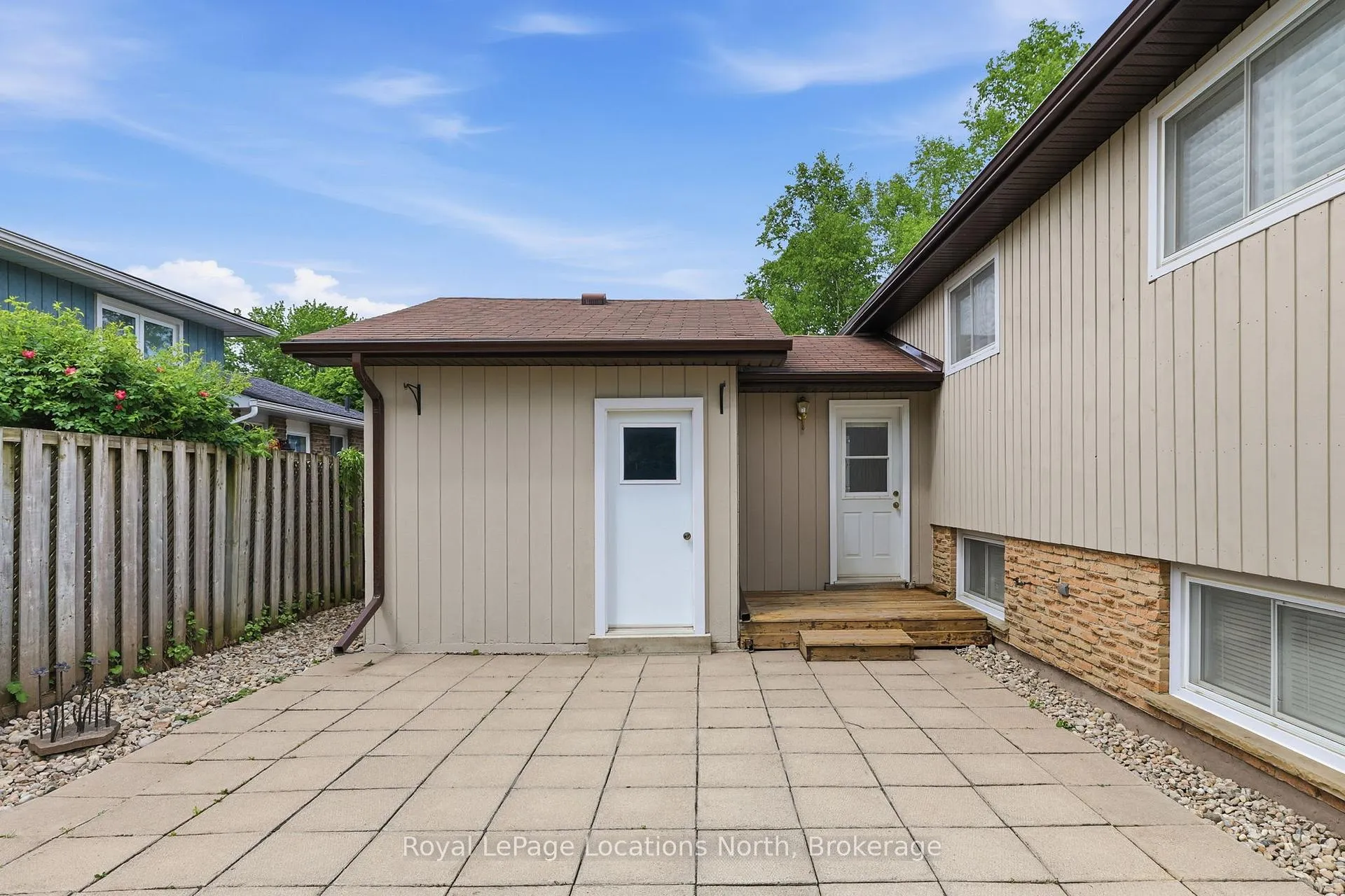 Photo 40 of 30 Courtice Crescent, Collingwood — HOMEH