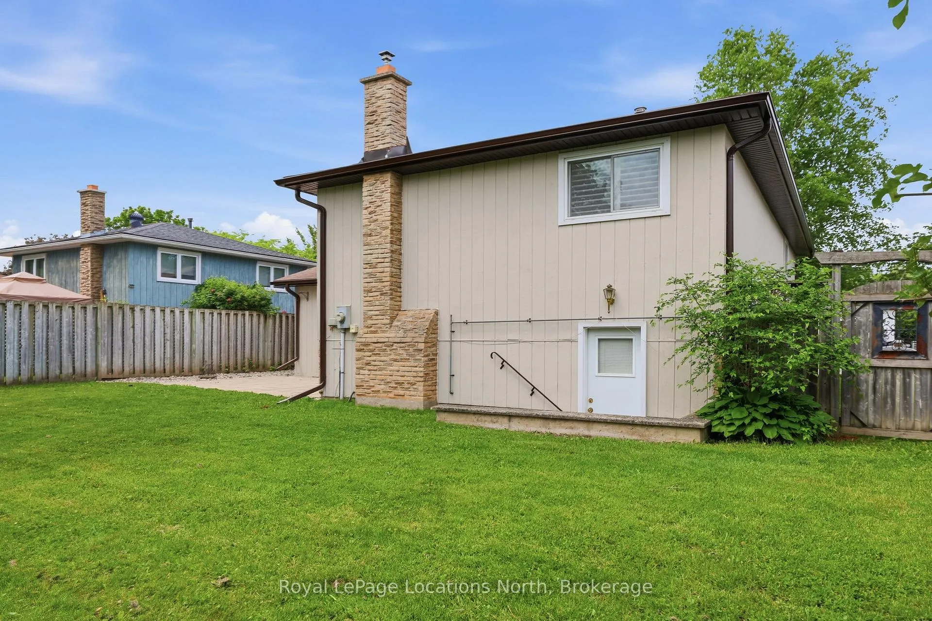 Photo 43 of 30 Courtice Crescent, Collingwood — HOMEH