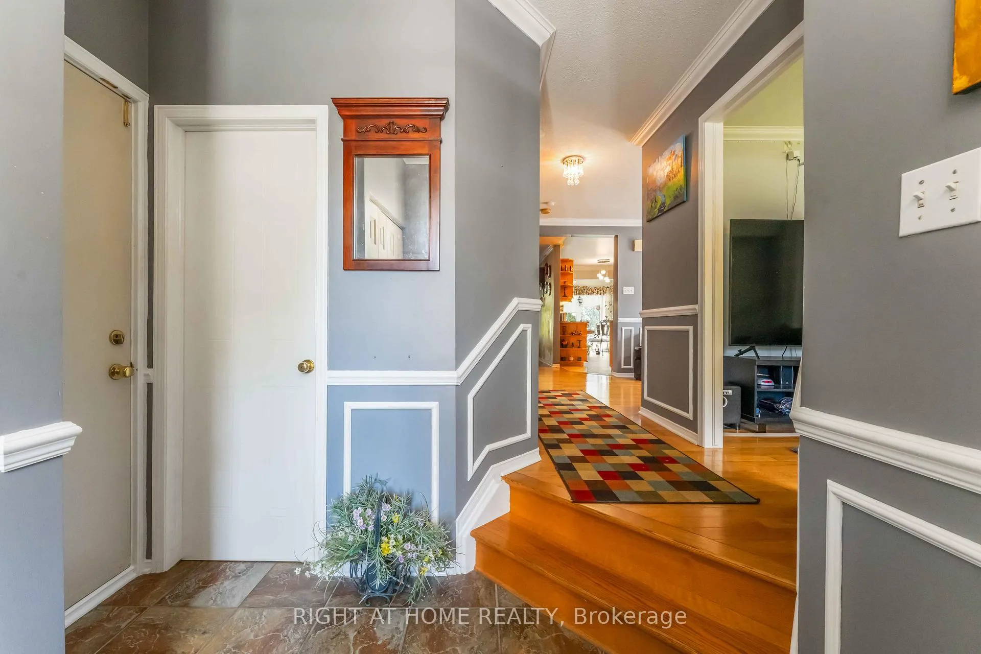 Photo 4 of 160 Grassy Plains Drive, Ottawa, Kanata - Emerald Meadows/Trailwest — HOMEH