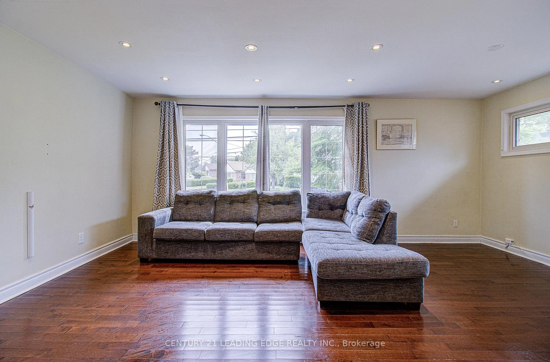 Photo 9 of 124 Haileybury Drive, Scarborough, Bendale — HOMEH