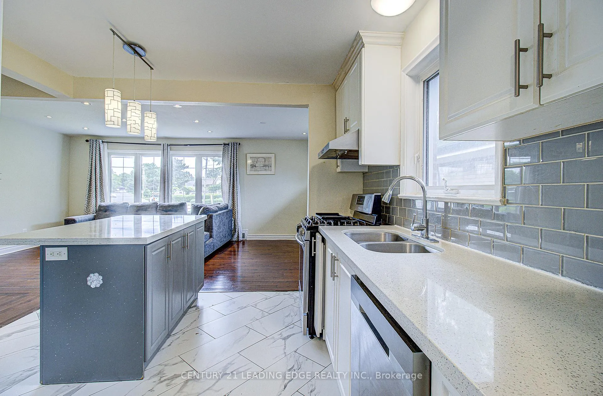 Photo 14 of 124 Haileybury Drive, Scarborough, Bendale — HOMEH