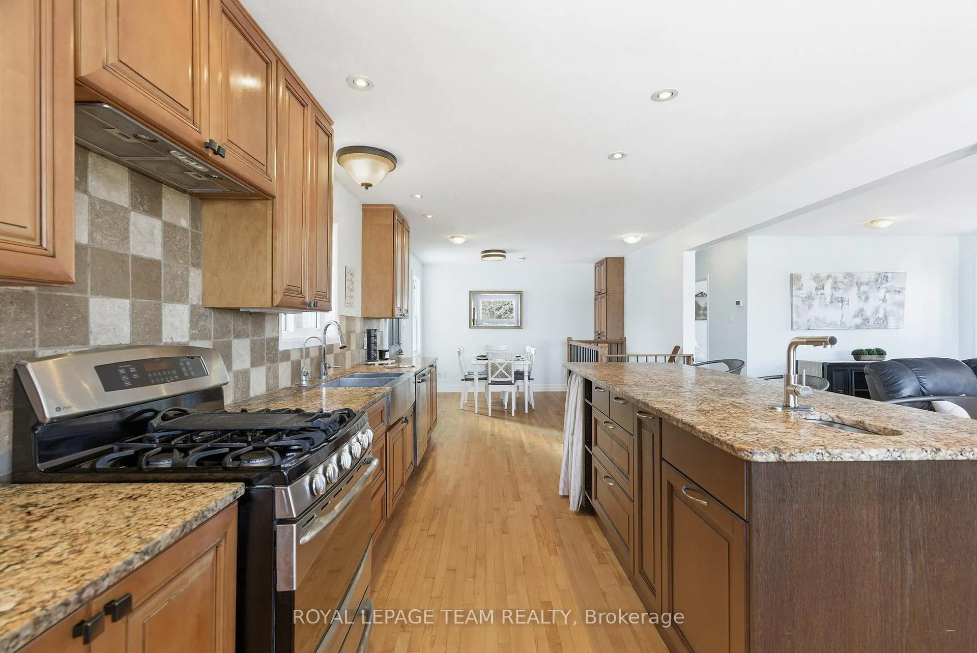 Photo 9 of 3246 Elizabeth Street, Ottawa, Osgoode — HOMEH