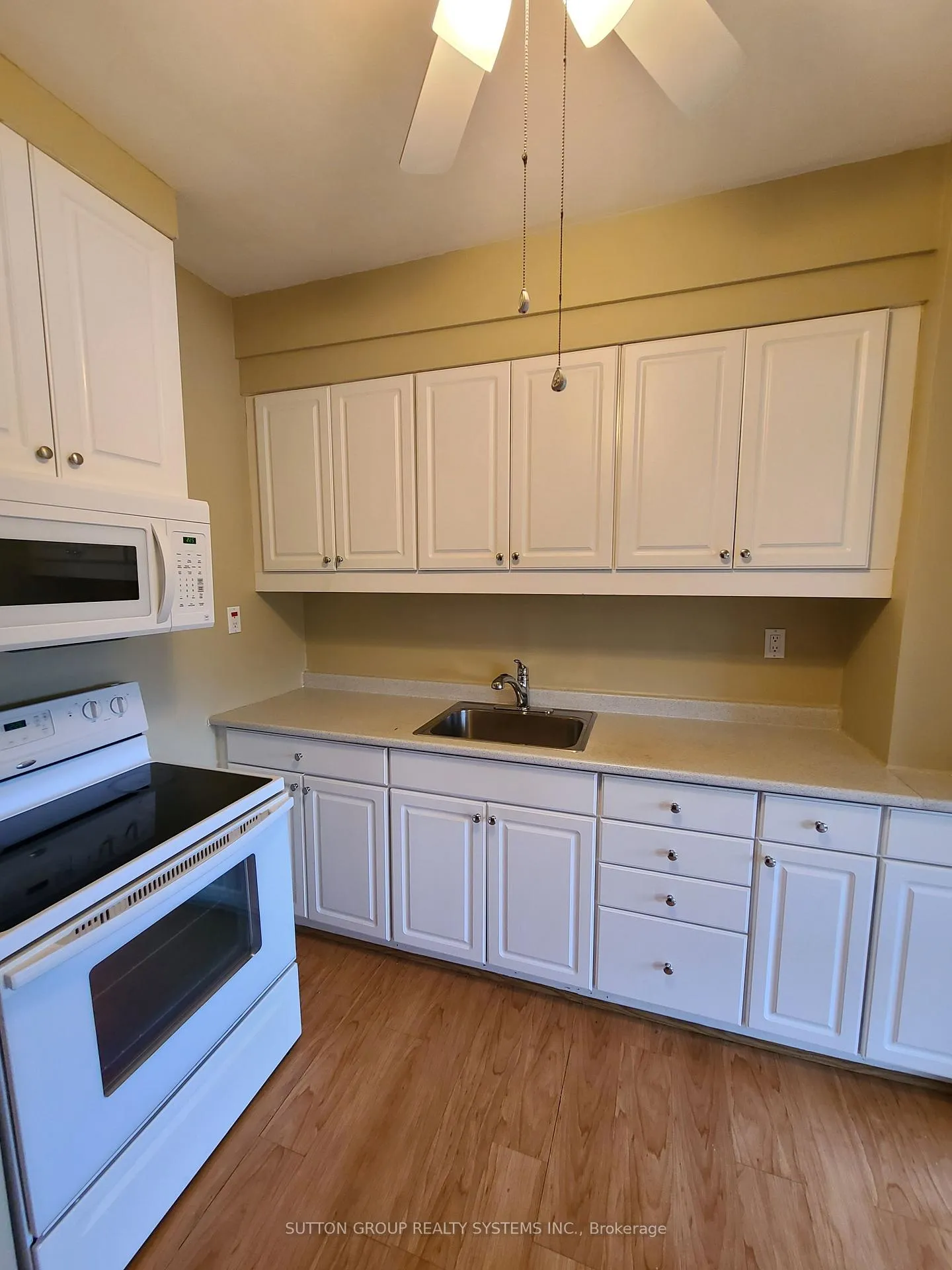 Photo 5 of 177 Brookside Avenue, Toronto, Runnymede-Bloor West Village — HOMEH