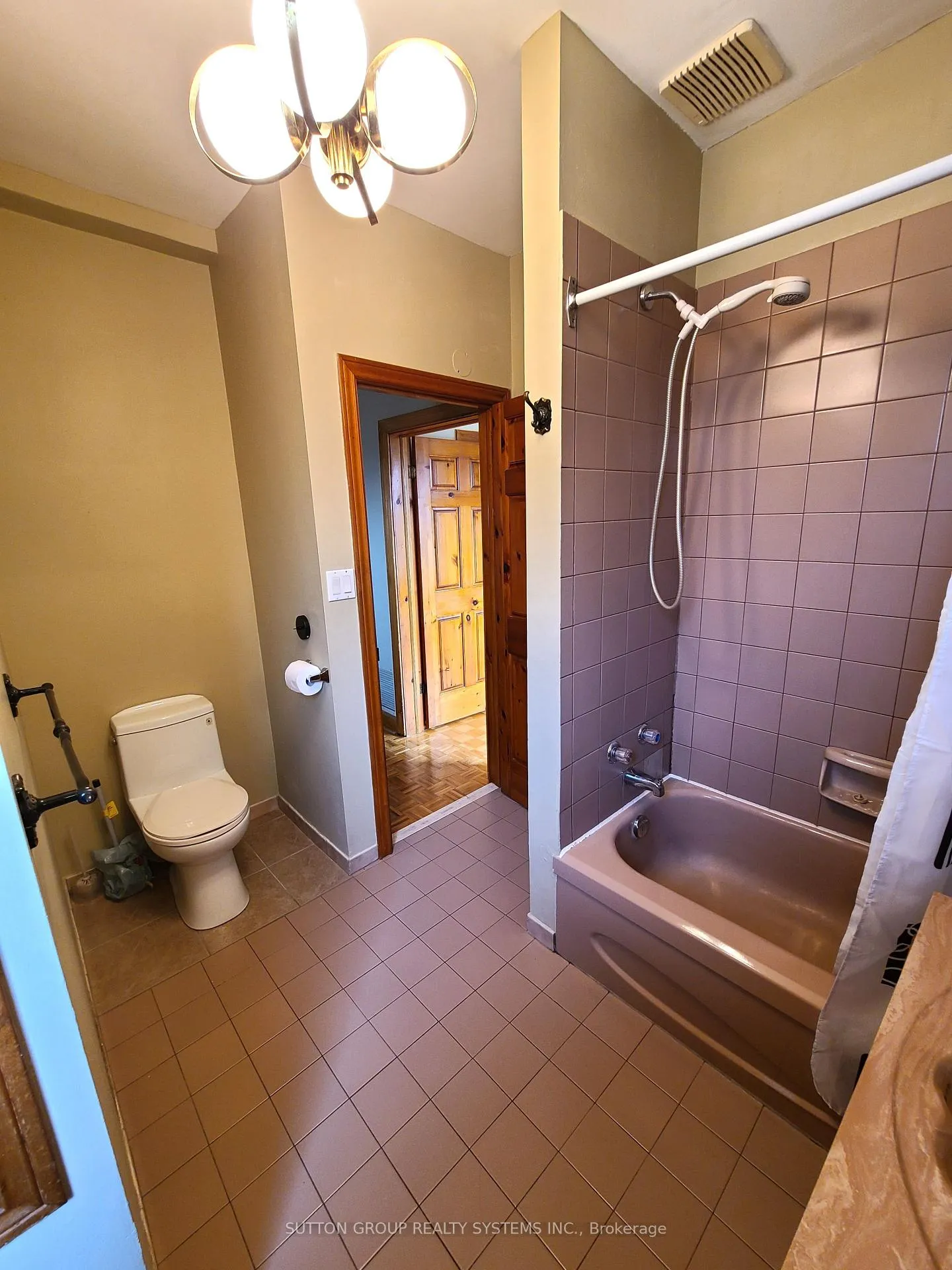 Photo 12 of 177 Brookside Avenue, Toronto, Runnymede-Bloor West Village — HOMEH
