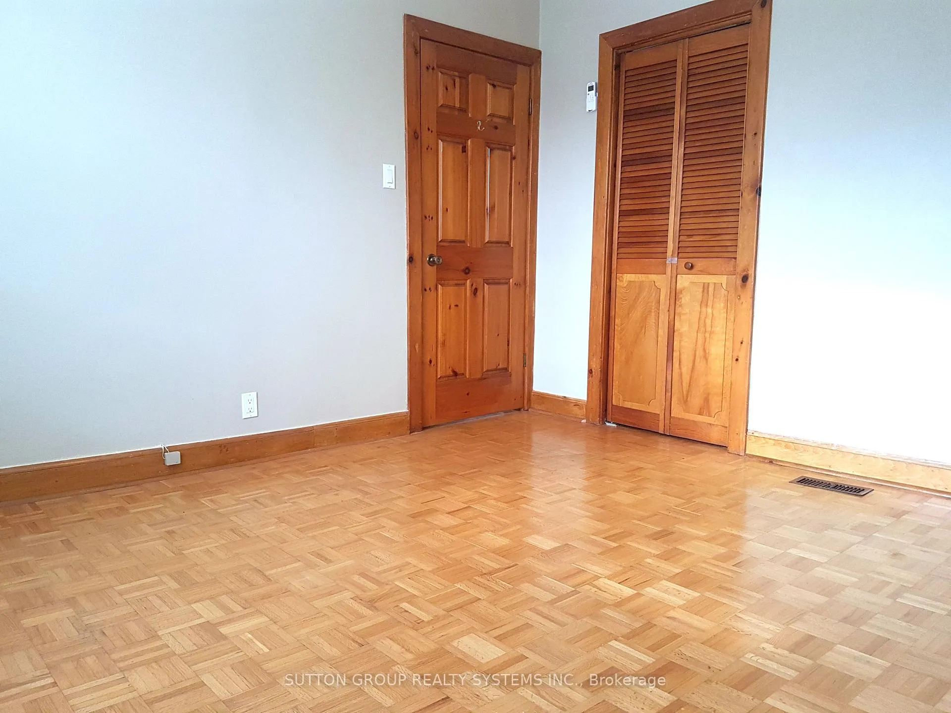 Photo 15 of 177 Brookside Avenue, Toronto, Runnymede-Bloor West Village — HOMEH