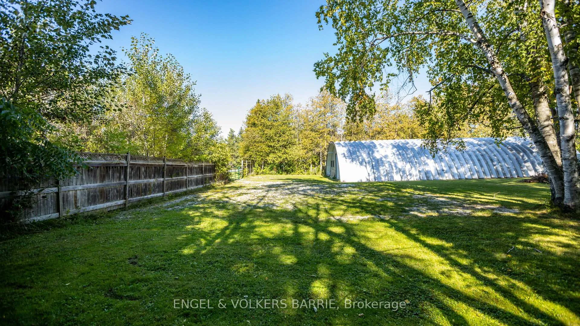 Photo 28 of 112 Lakeshore Road W, Oro-Medonte, Rural Oro-Medonte — HOMEH