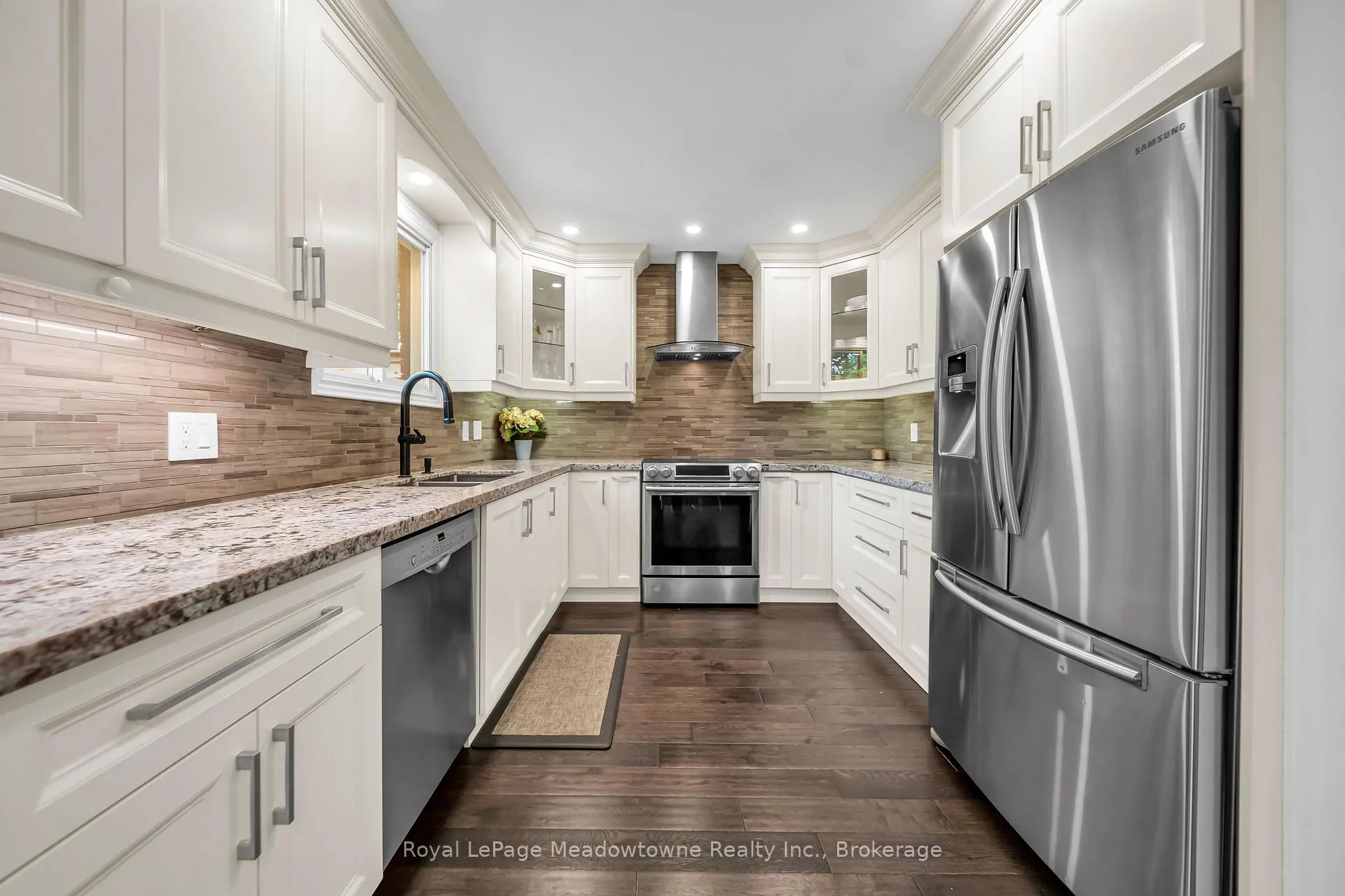 Photo 7 of 2135 Chrisdon Road, Burlington, Headon — HOMEH