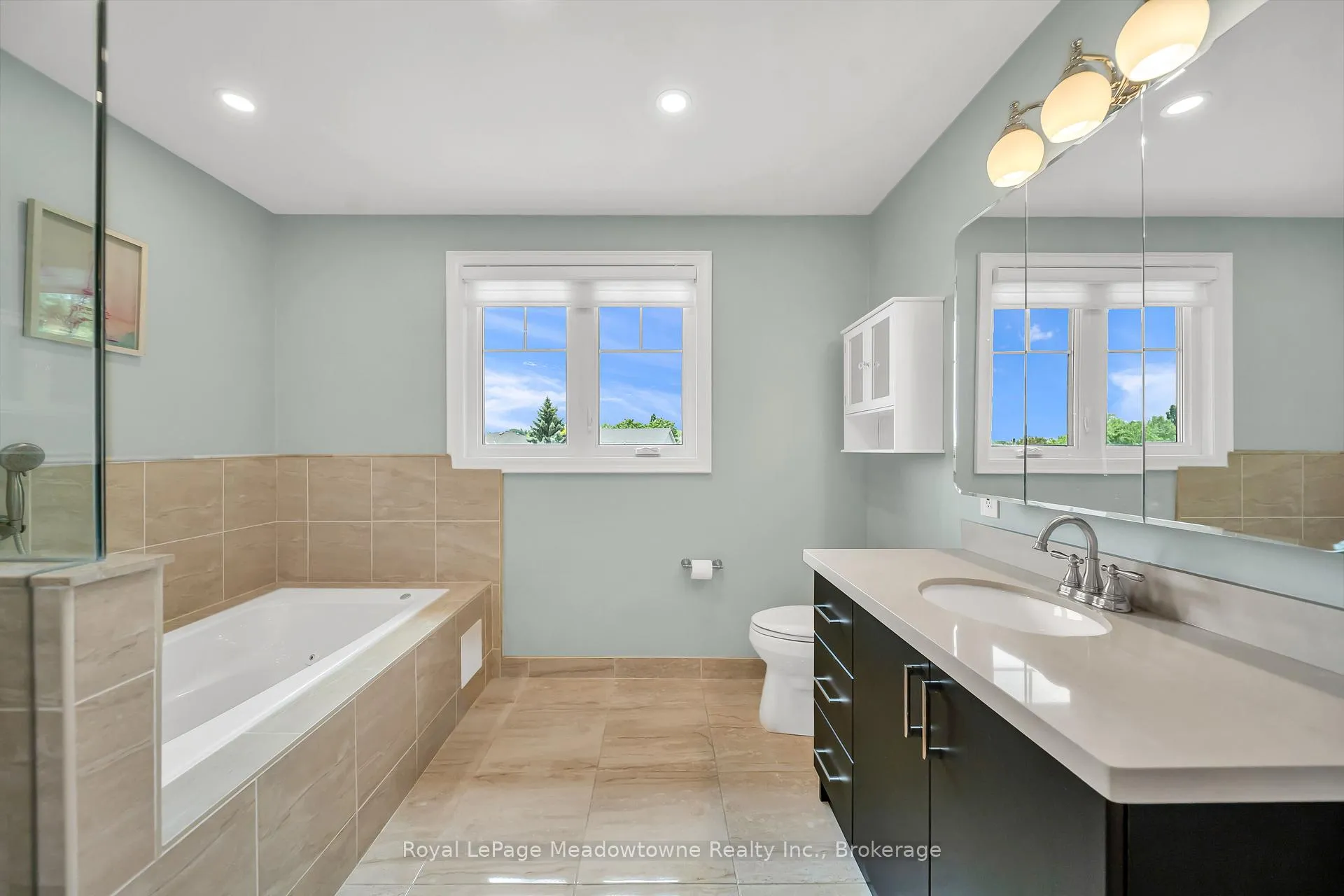 Photo 16 of 2135 Chrisdon Road, Burlington, Headon — HOMEH