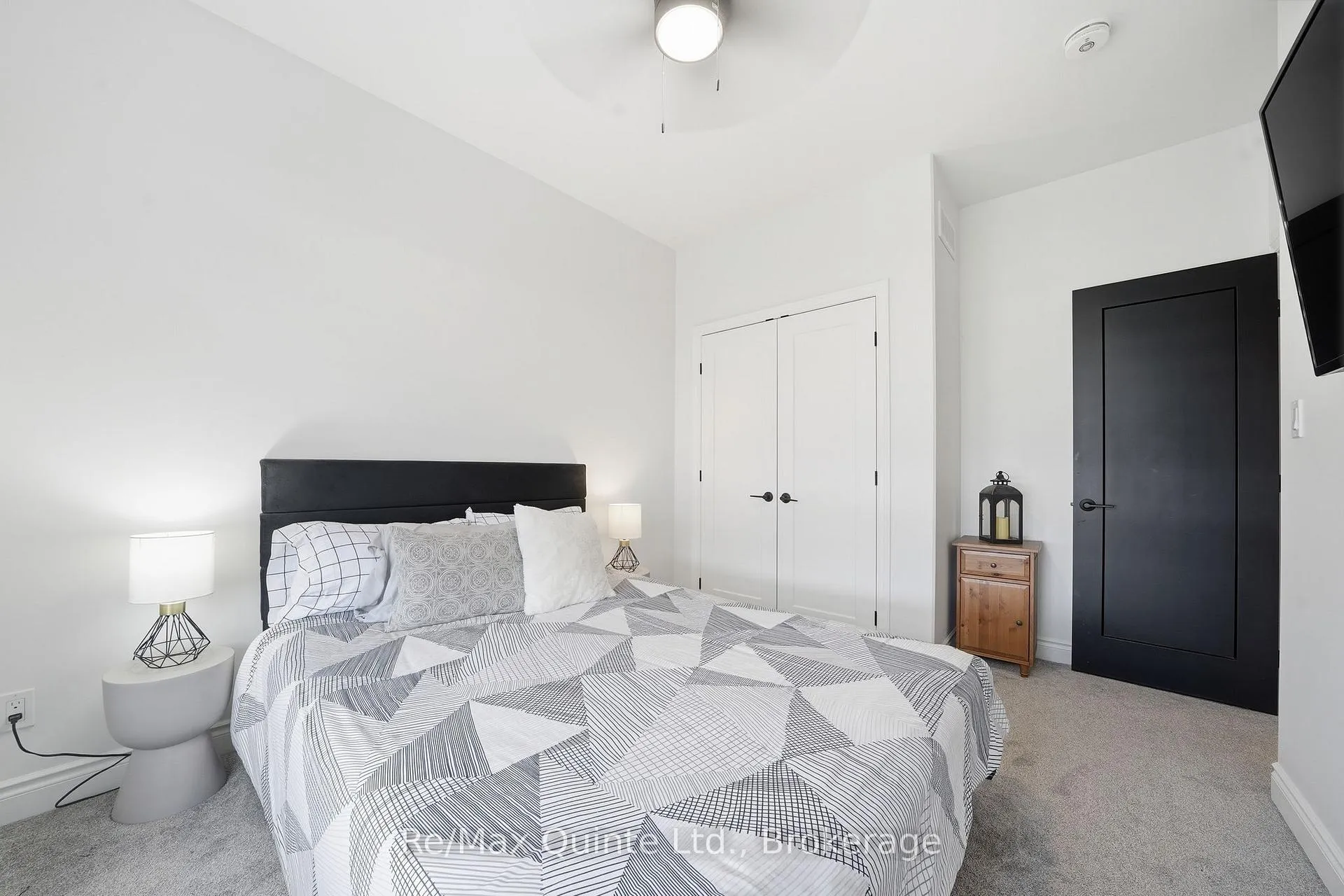 Photo 21 of 110 Raycroft Drive, Belleville, Thurlow Ward — HOMEH
