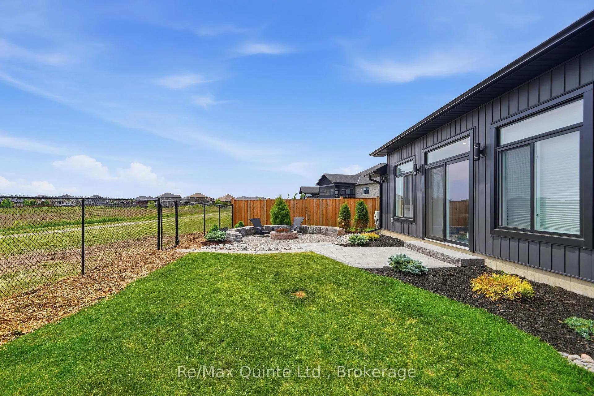 Photo 44 of 110 Raycroft Drive, Belleville, Thurlow Ward — HOMEH