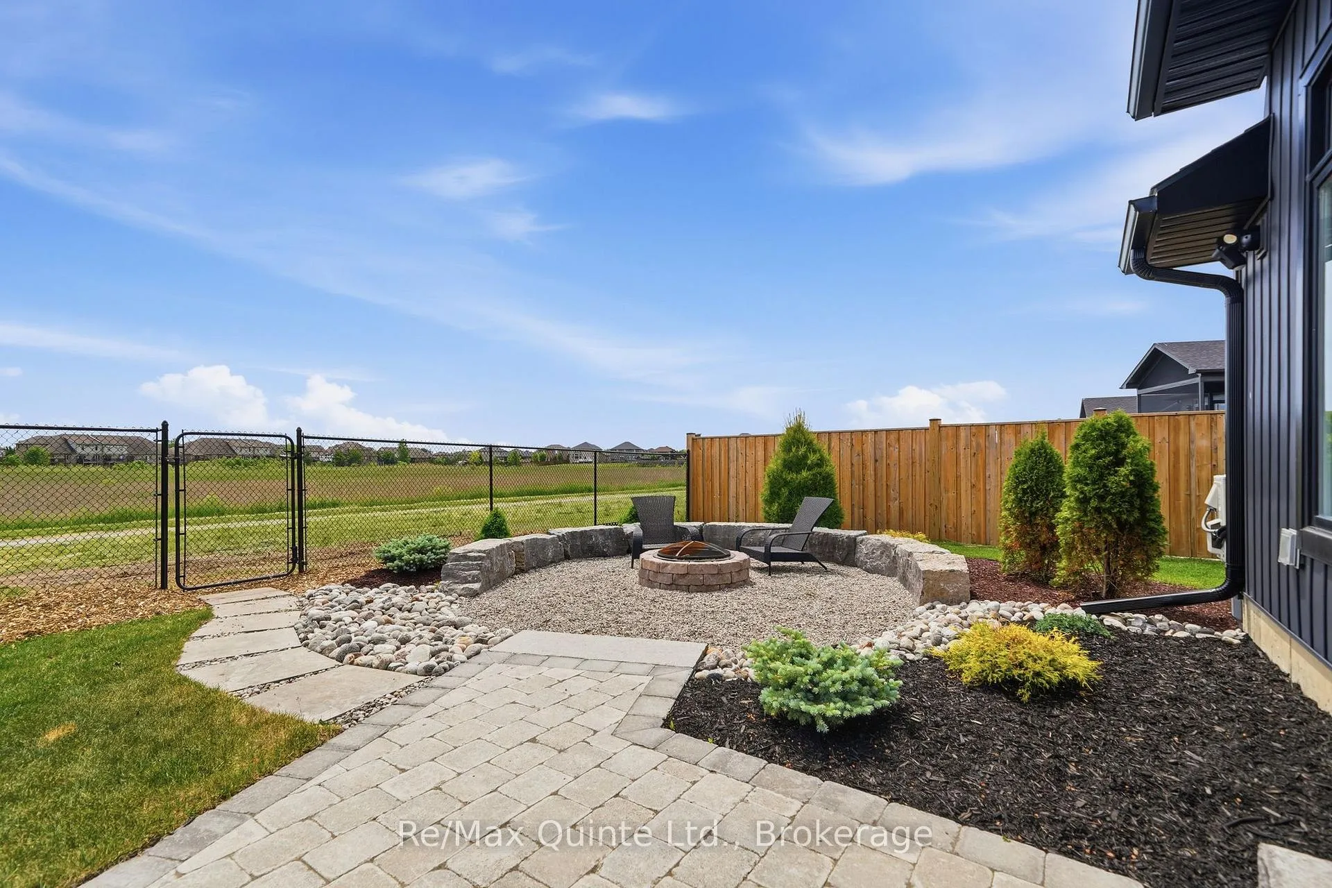 Photo 45 of 110 Raycroft Drive, Belleville, Thurlow Ward — HOMEH