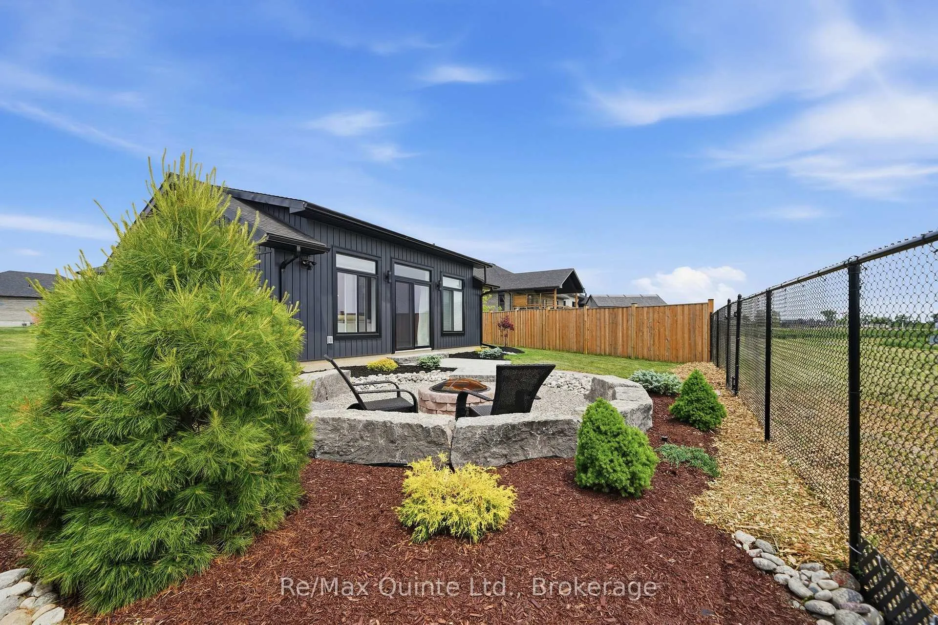 Photo 46 of 110 Raycroft Drive, Belleville, Thurlow Ward — HOMEH
