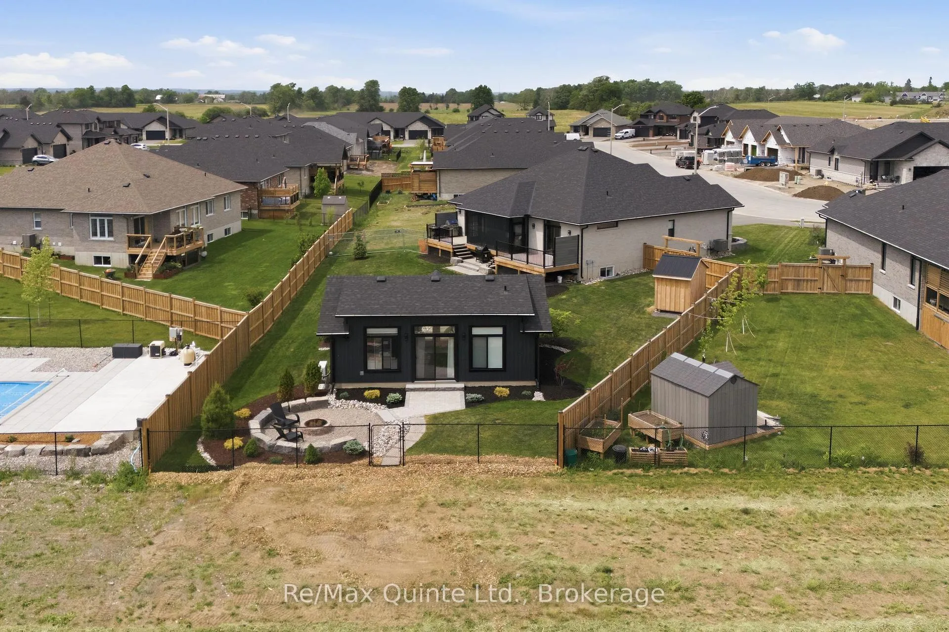 Photo 47 of 110 Raycroft Drive, Belleville, Thurlow Ward — HOMEH