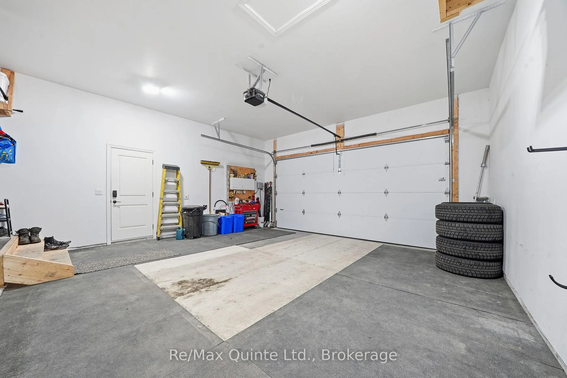 Photo 49 of 110 Raycroft Drive, Belleville, Thurlow Ward — HOMEH