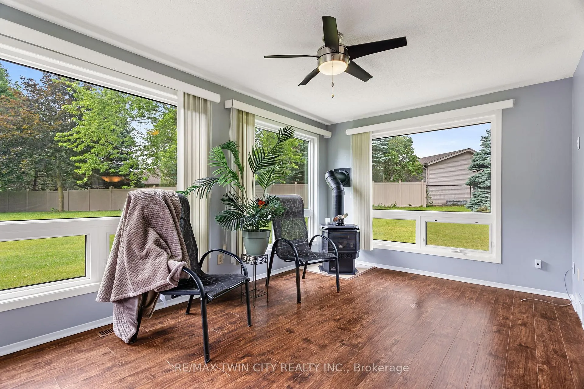 Photo 15 of 3 Sunshine Place, Wilmot — HOMEH