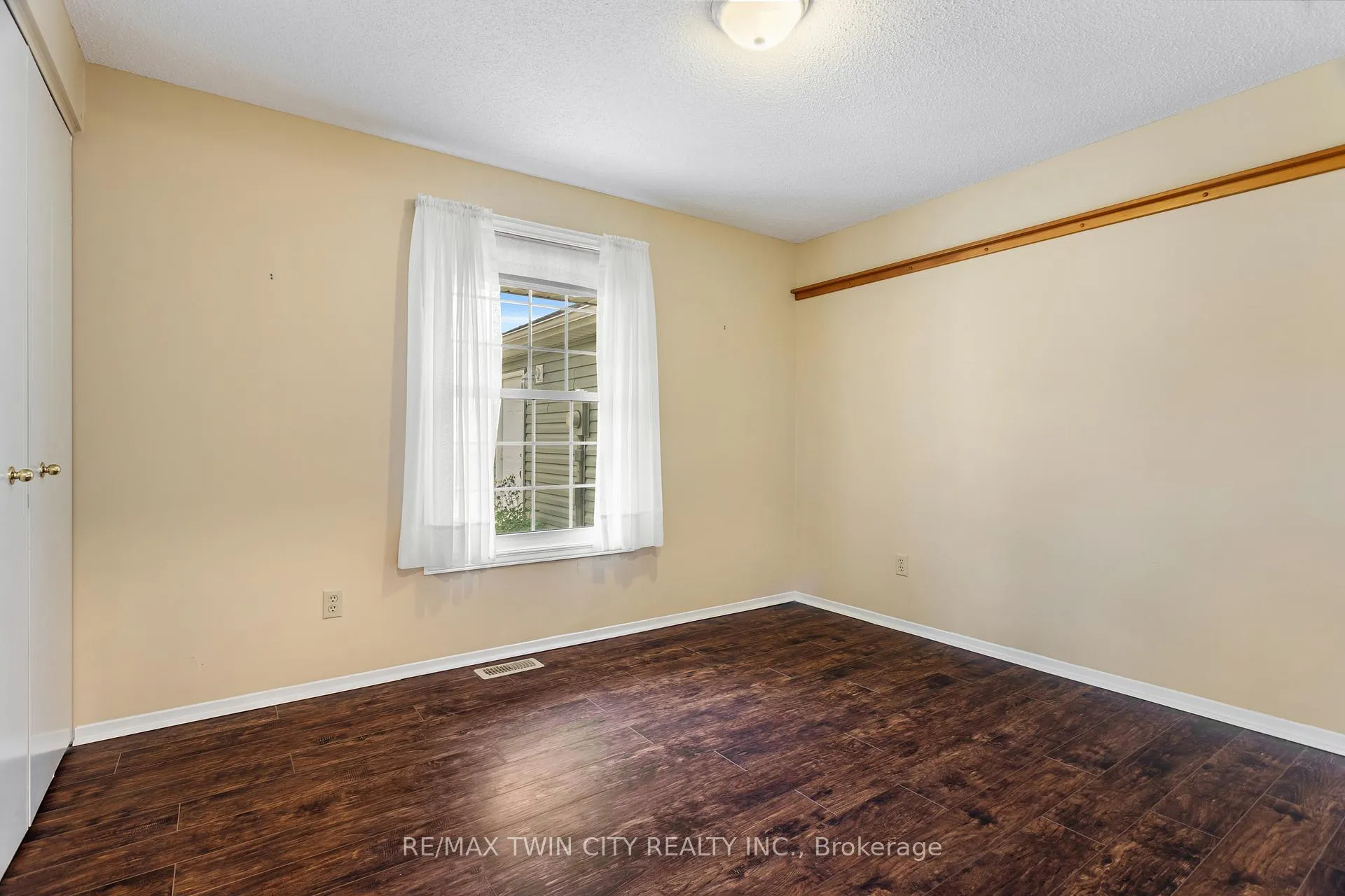 Photo 24 of 3 Sunshine Place, Wilmot — HOMEH