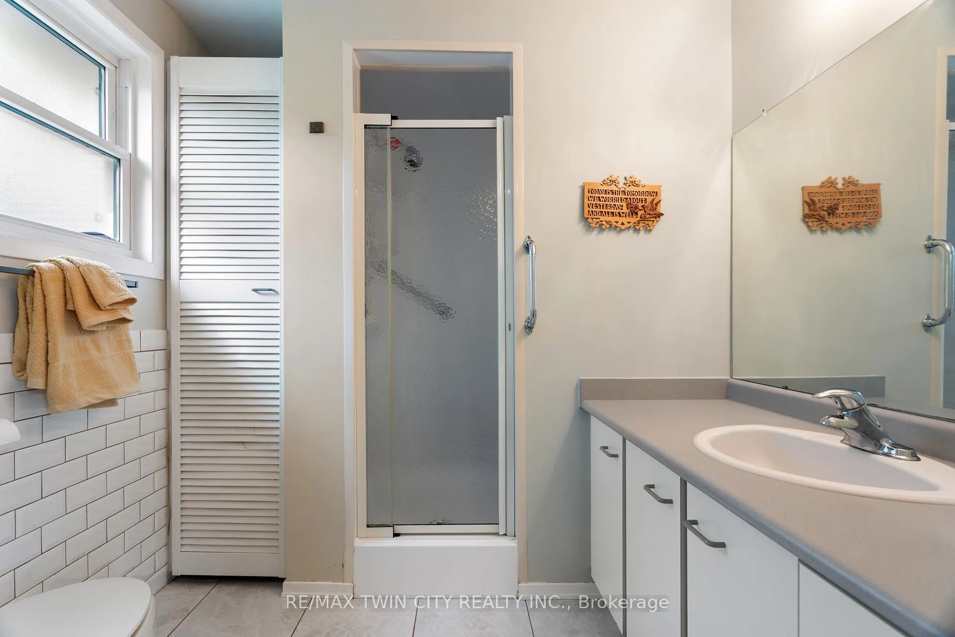 Photo 31 of 3 Sunshine Place, Wilmot — HOMEH