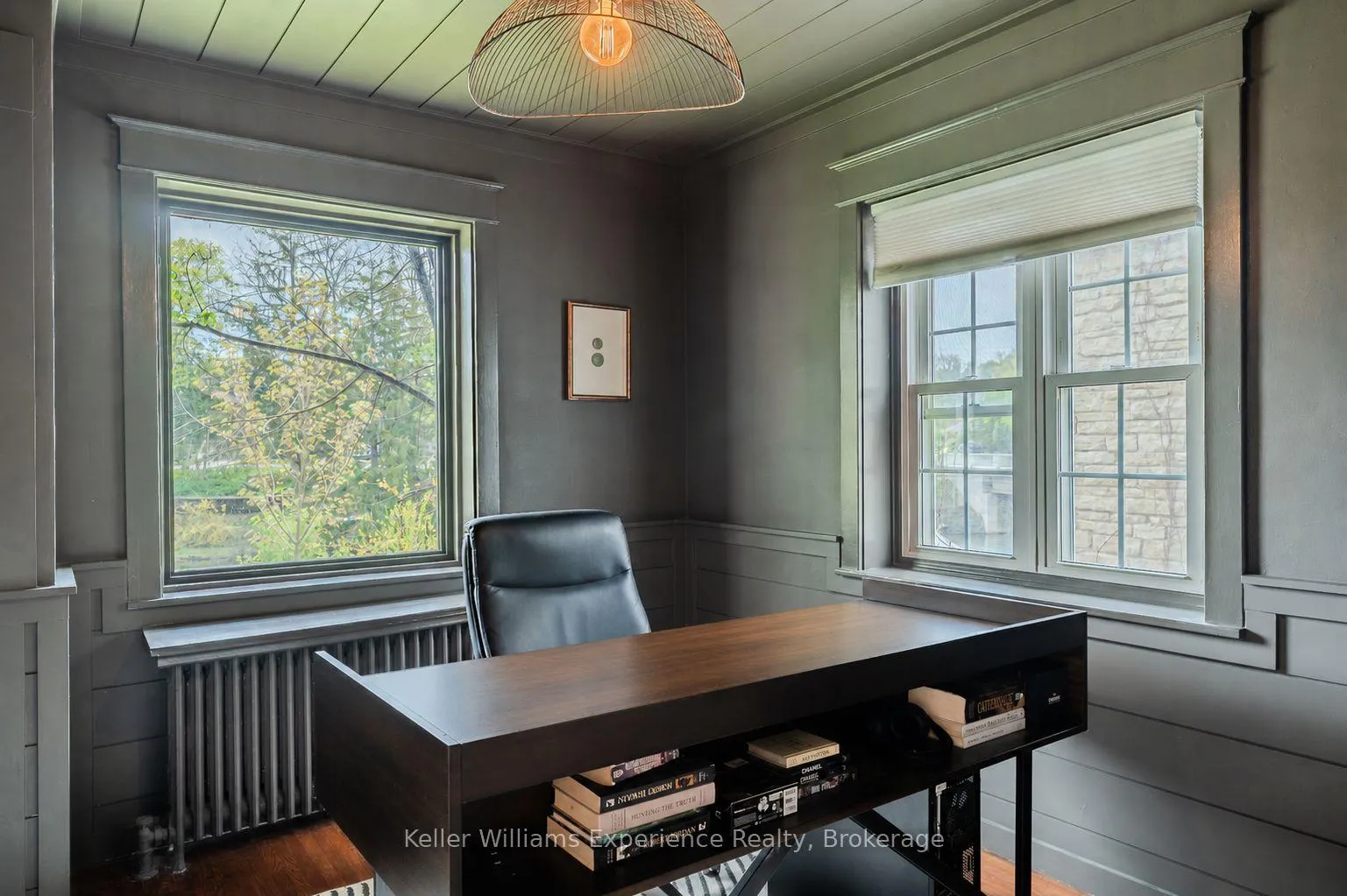 Photo 24 of 211 5th Street E, Owen Sound — HOMEH