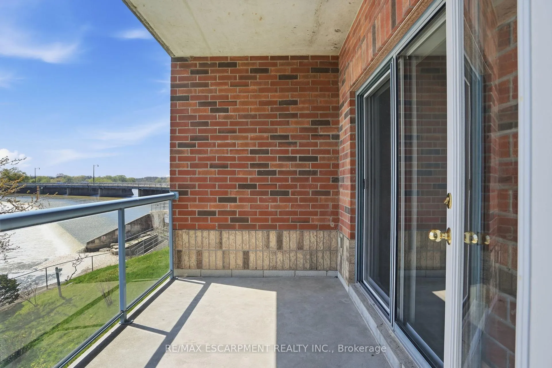Photo 16 of Unit 202, 210 Main Street E, Haldimand, Dunnville — HOMEH