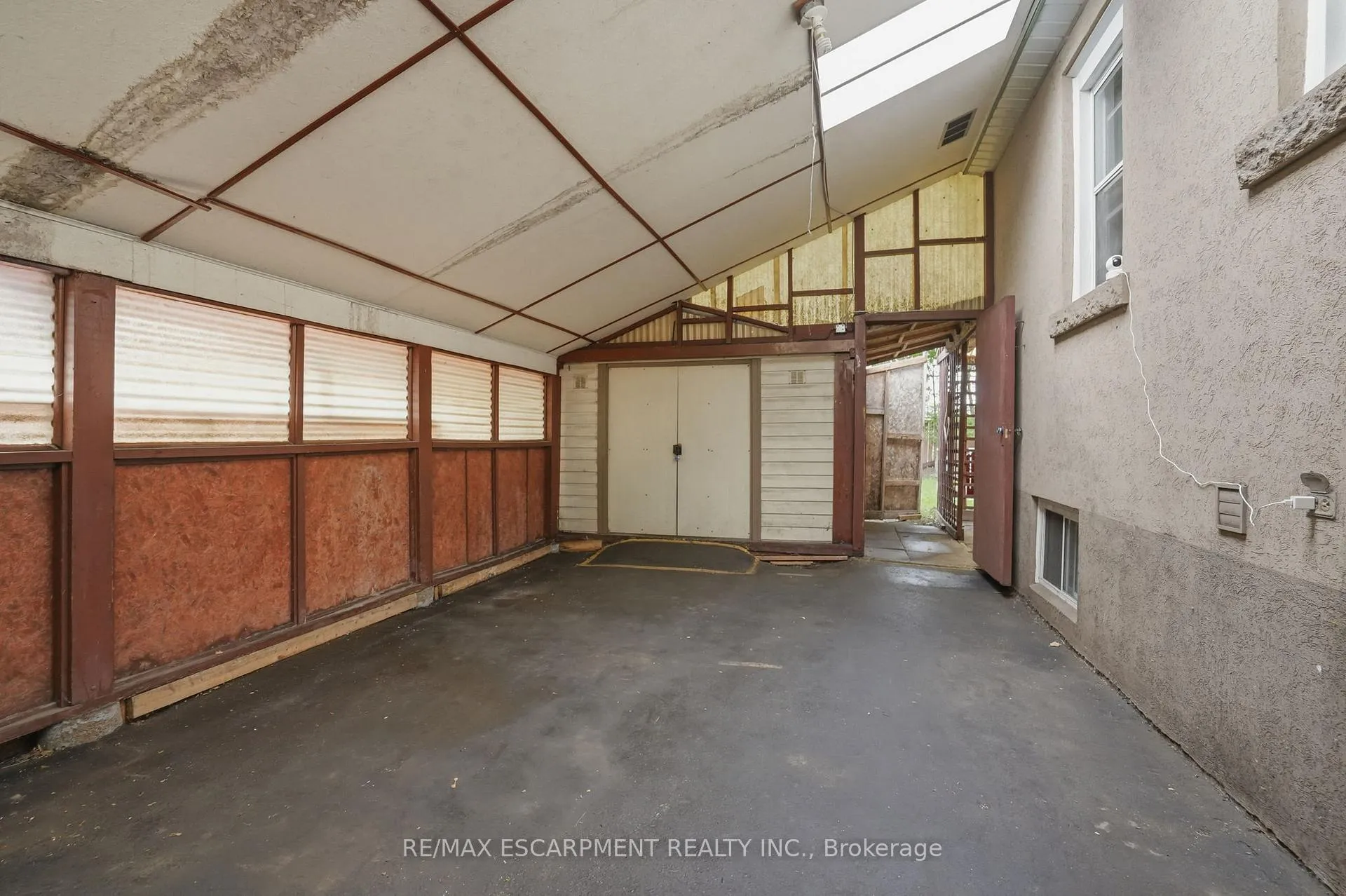 Photo 38 of 4 Duncombe Drive, Hamilton, Hill Park — HOMEH