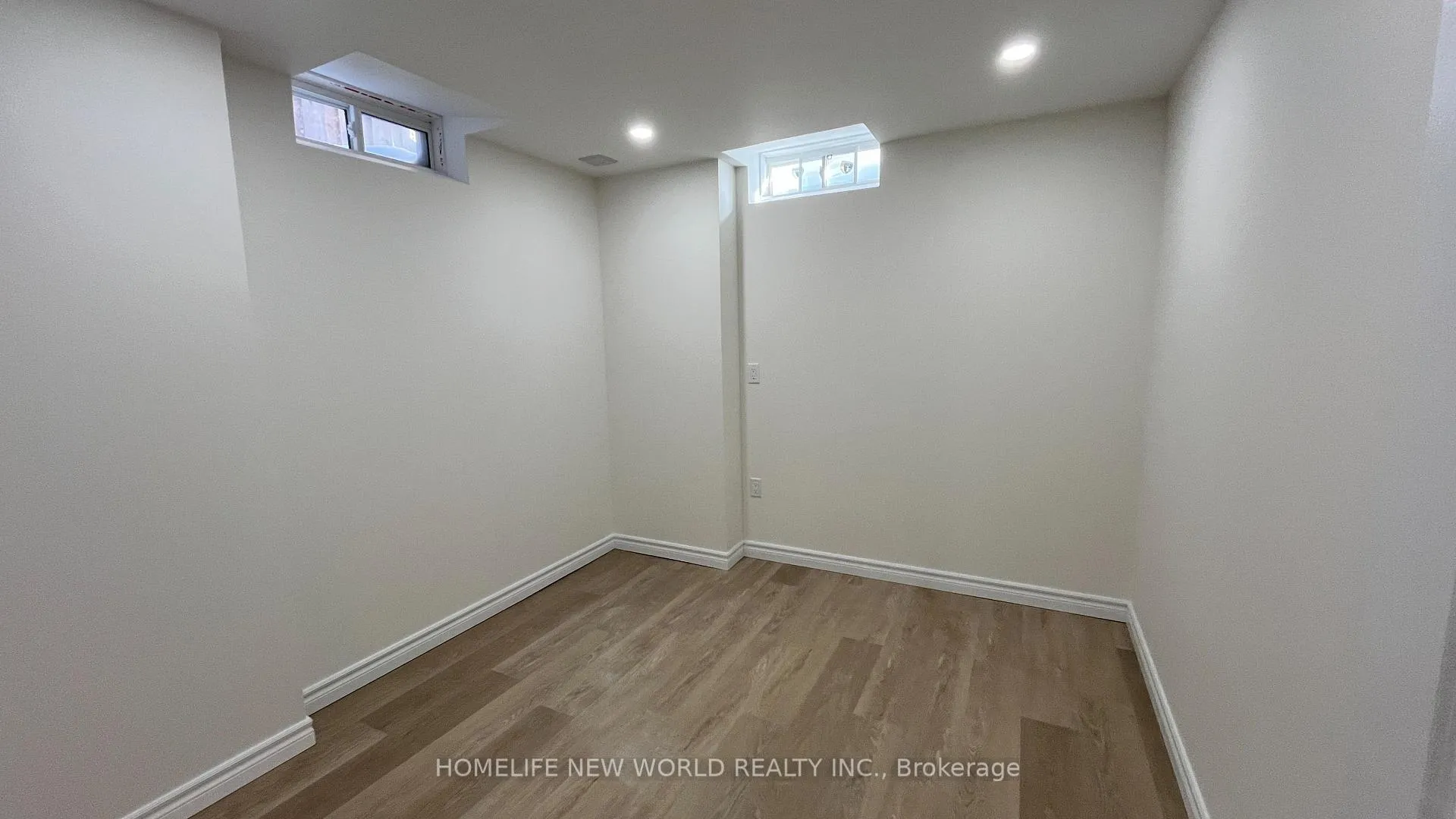 Photo 6 of Unit Basement, 7 Chouinard Way, Aurora, Rural Aurora — HOMEH