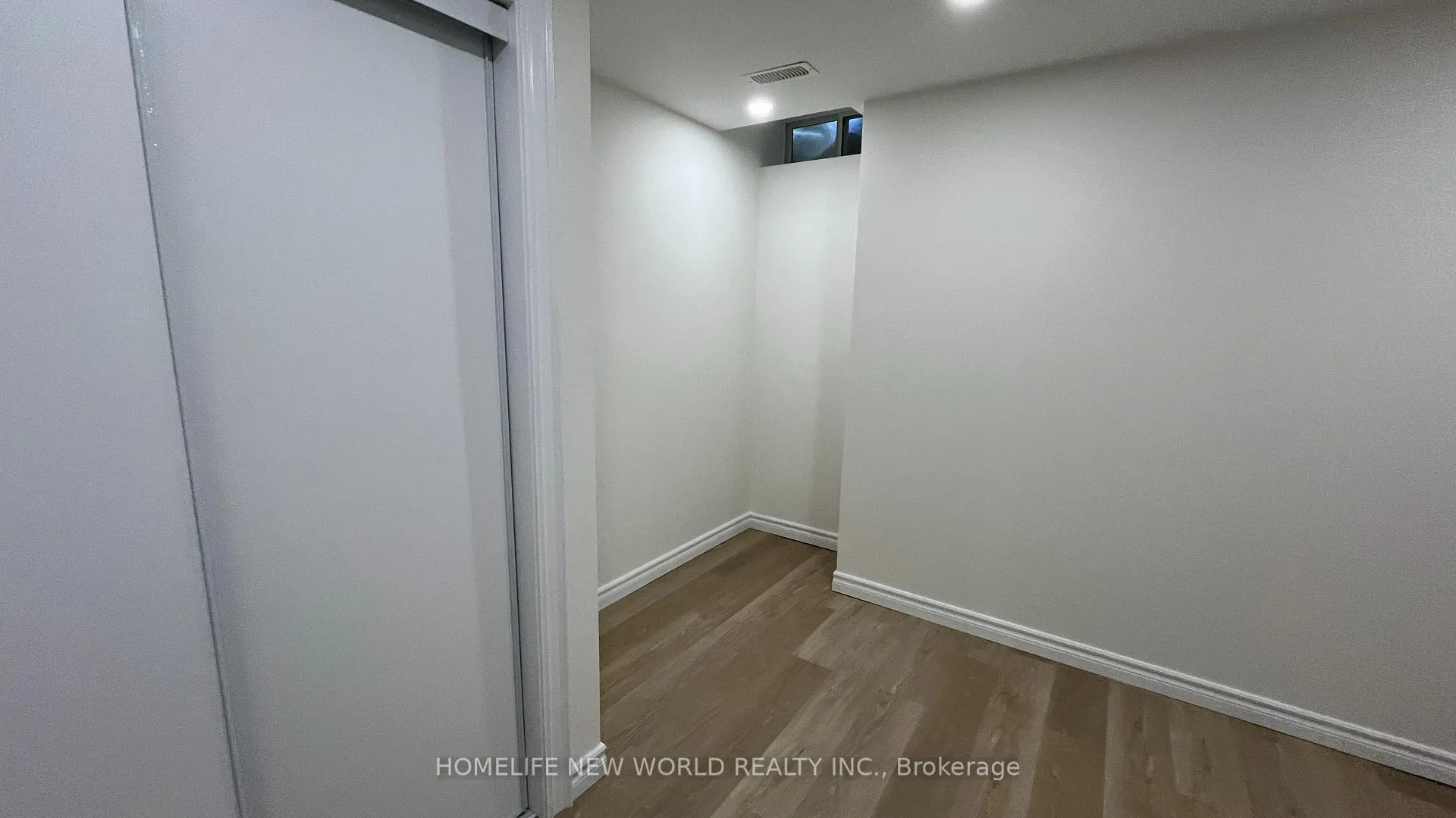 Photo 8 of Unit Basement, 7 Chouinard Way, Aurora, Rural Aurora — HOMEH