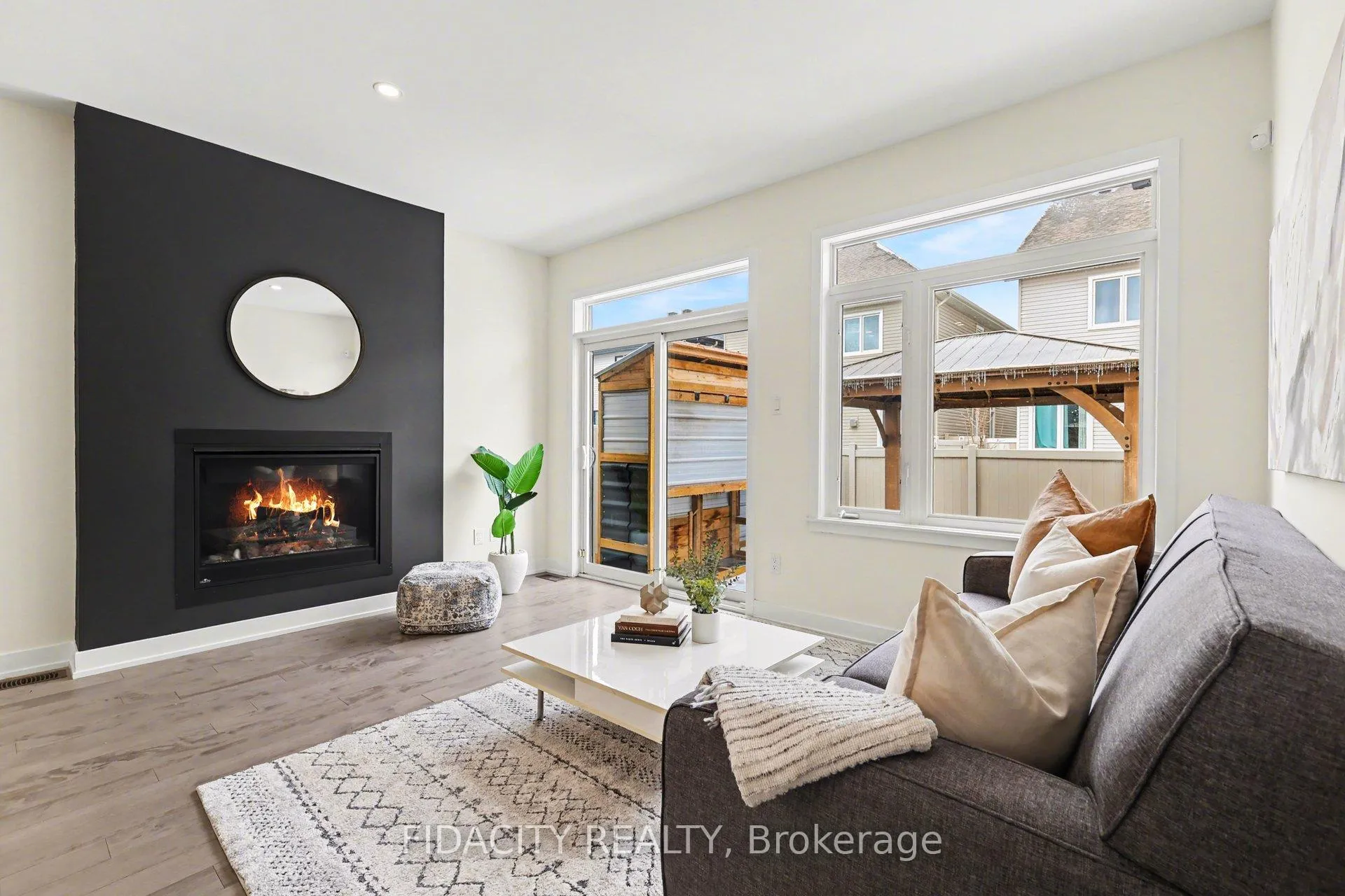 Photo 8 of 565 Bobolink Ridge, Ottawa, Stittsville (South) — HOMEH