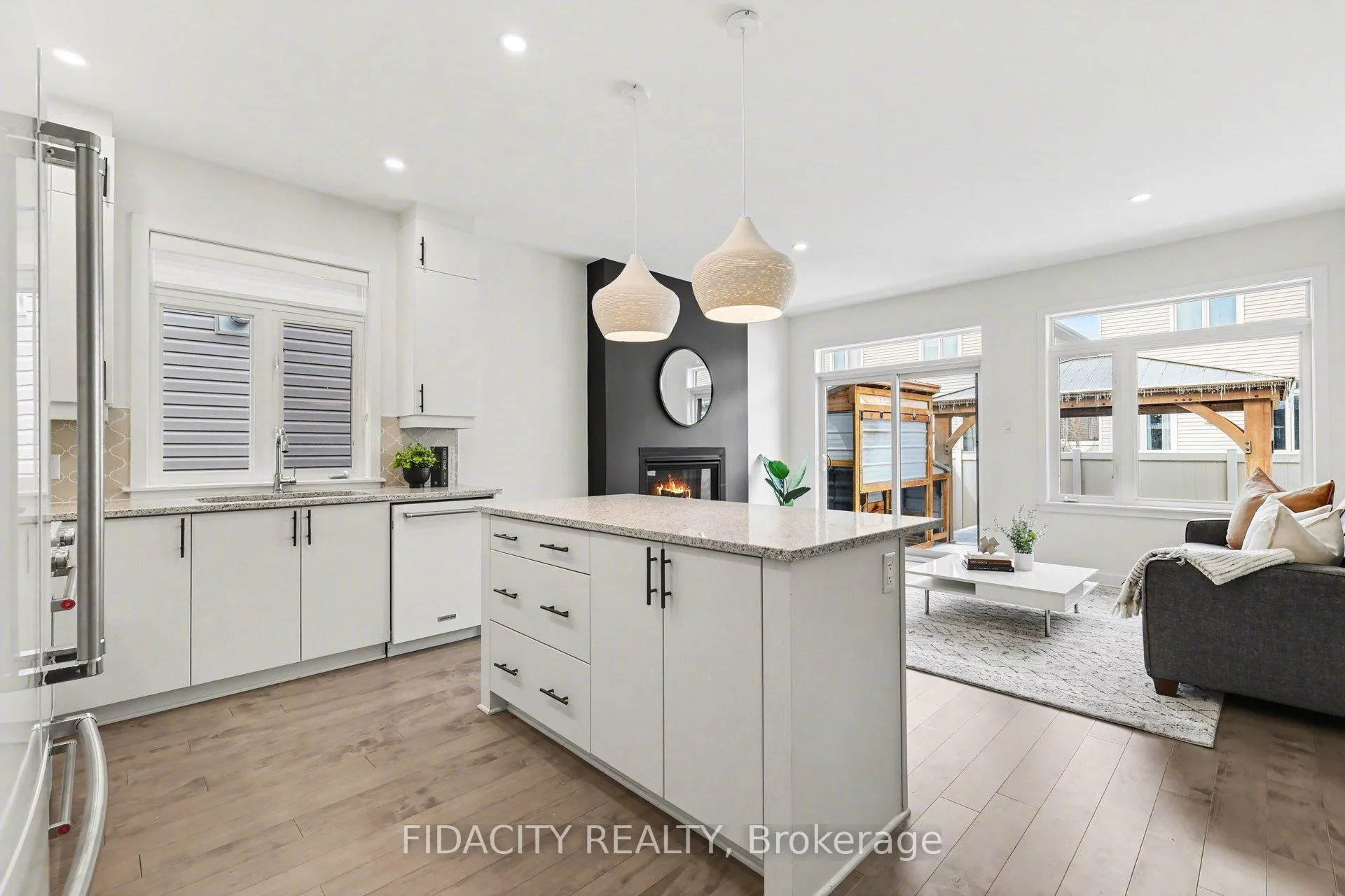 Photo 10 of 565 Bobolink Ridge, Ottawa, Stittsville (South) — HOMEH