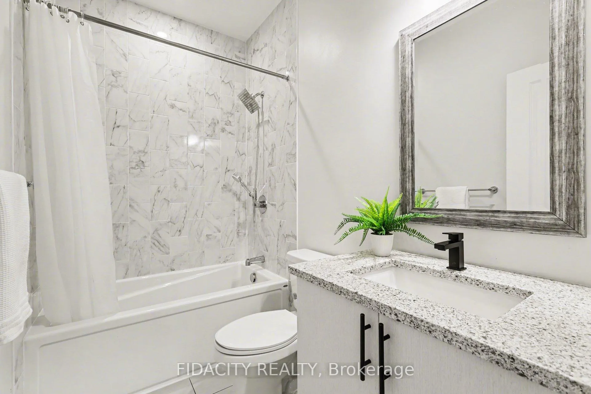 Photo 16 of 565 Bobolink Ridge, Ottawa, Stittsville (South) — HOMEH