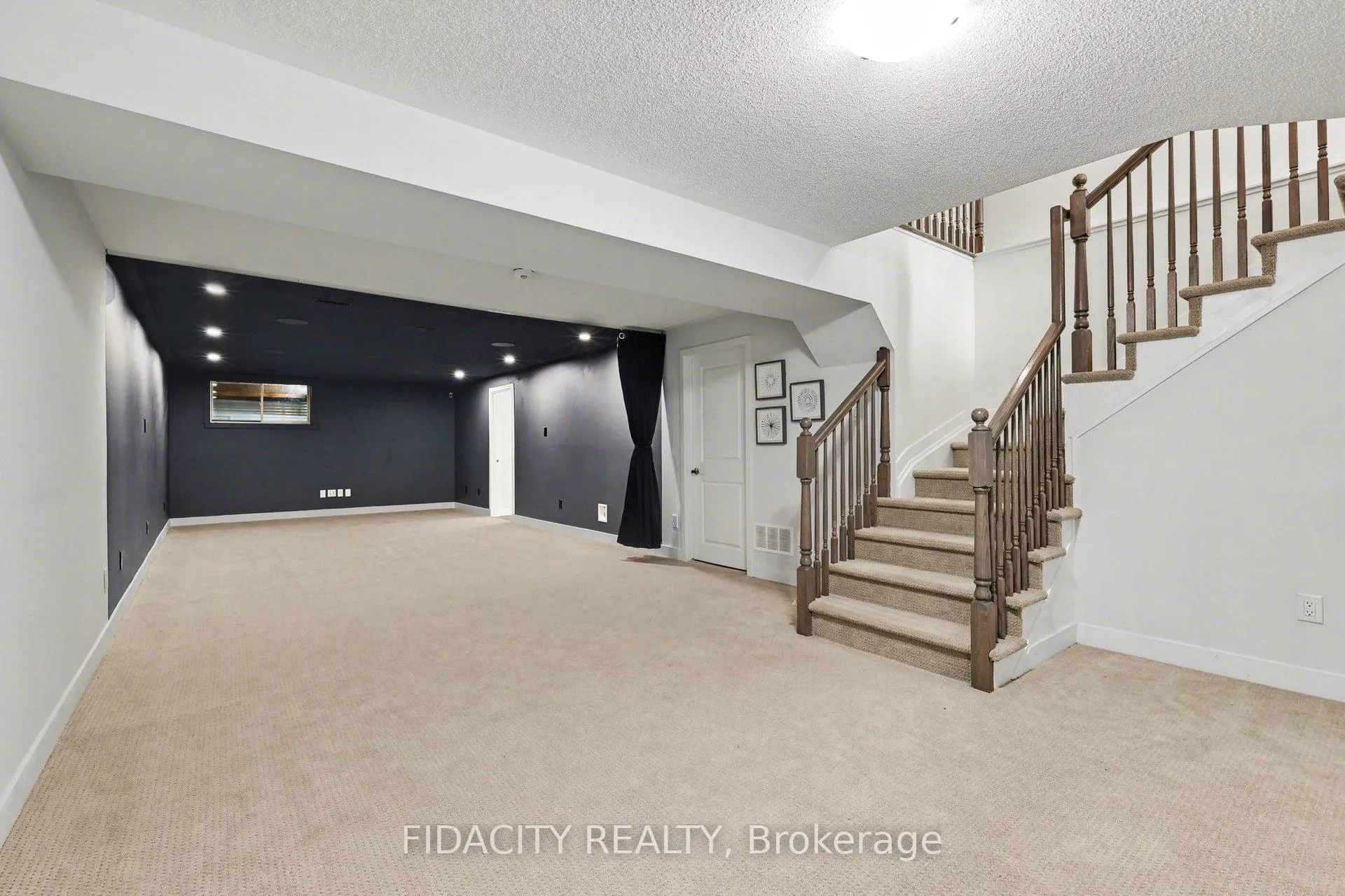 Photo 24 of 565 Bobolink Ridge, Ottawa, Stittsville (South) — HOMEH