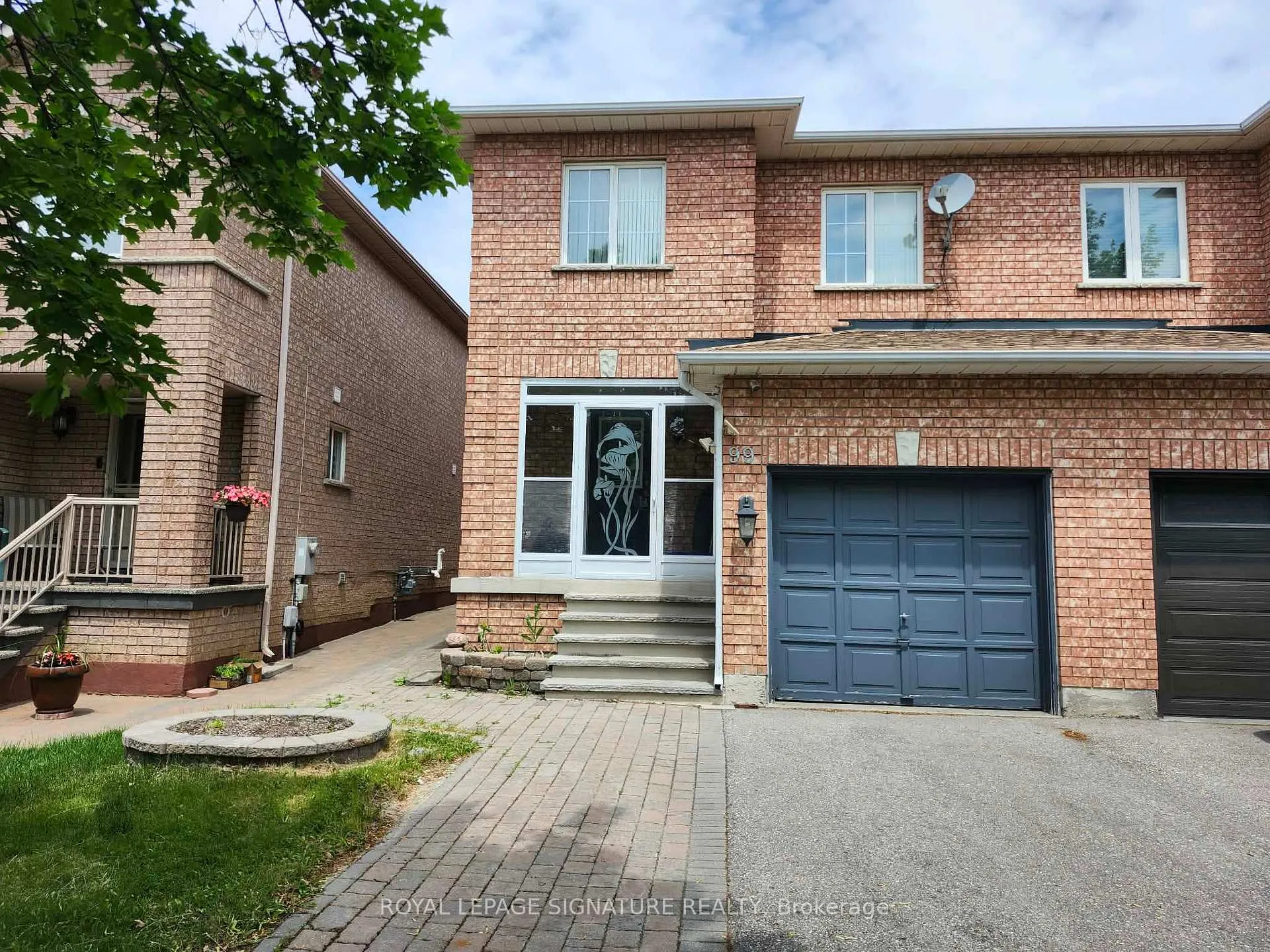 Photo 1 of 99 Corkwood Crescent, Vaughan, Maple — HOMEH