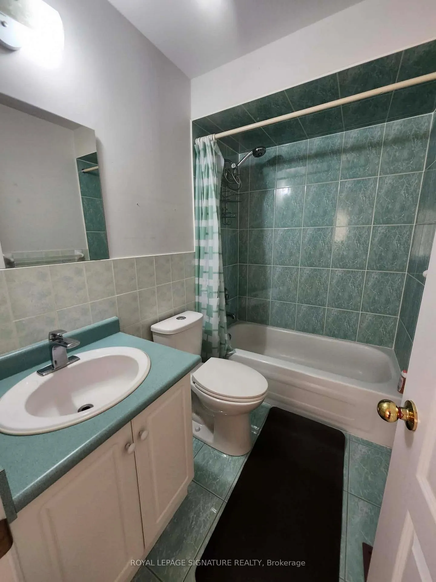 Photo 13 of 99 Corkwood Crescent, Vaughan, Maple — HOMEH