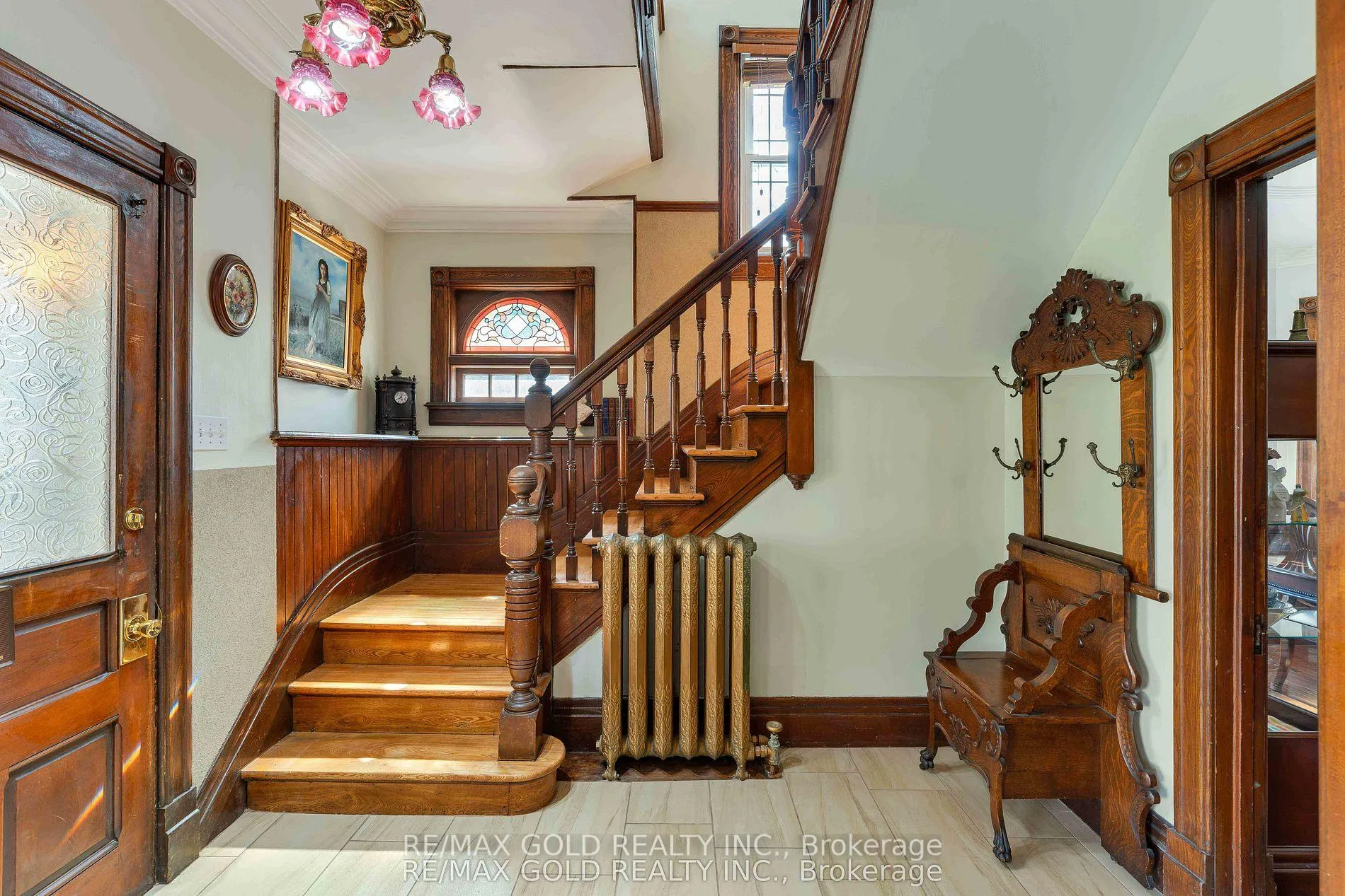 Photo 6 of 16 Maynard Avenue, Kitchener — HOMEH