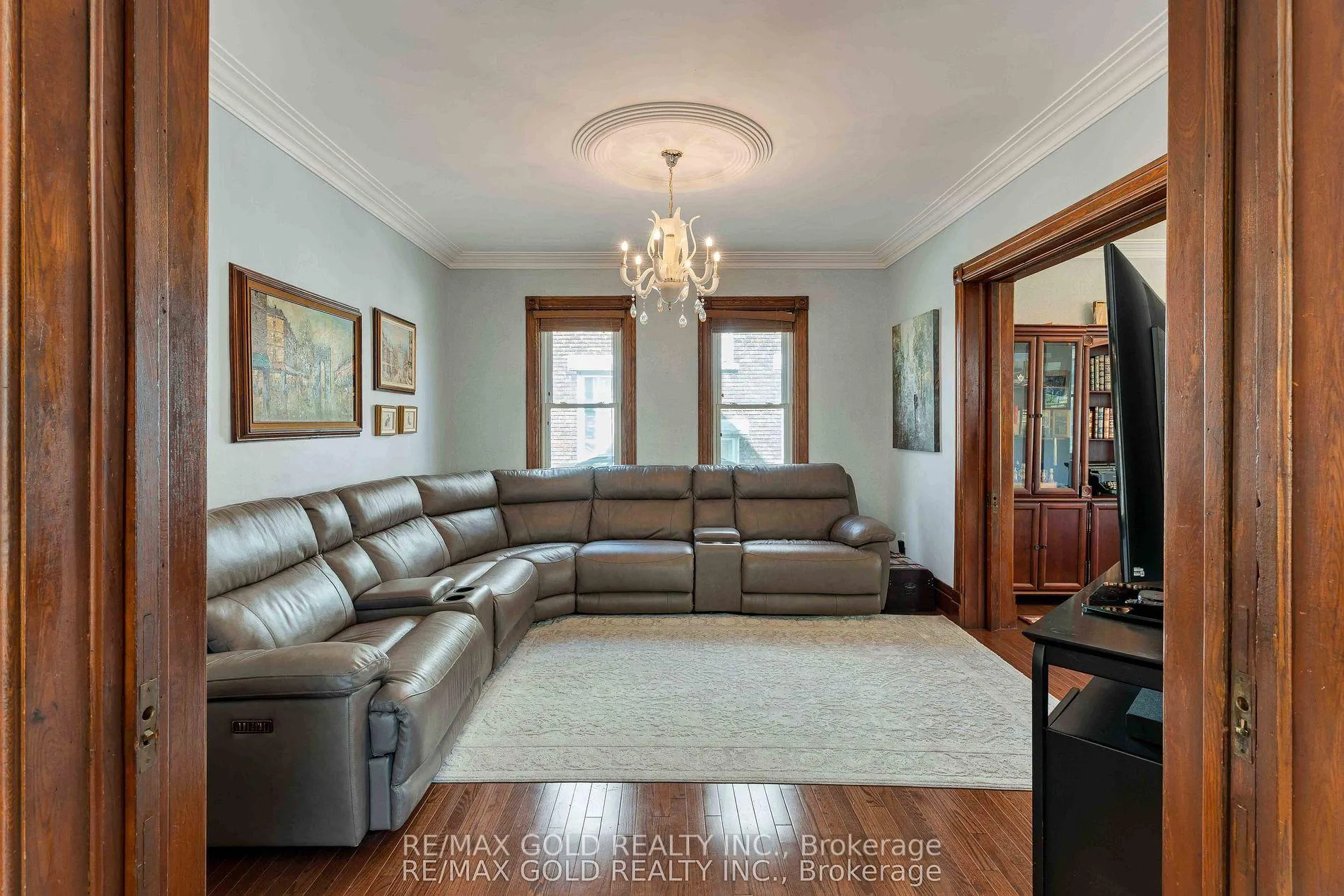 Photo 12 of 16 Maynard Avenue, Kitchener — HOMEH