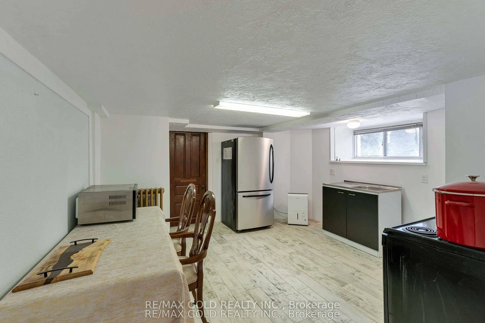 Photo 40 of 16 Maynard Avenue, Kitchener — HOMEH