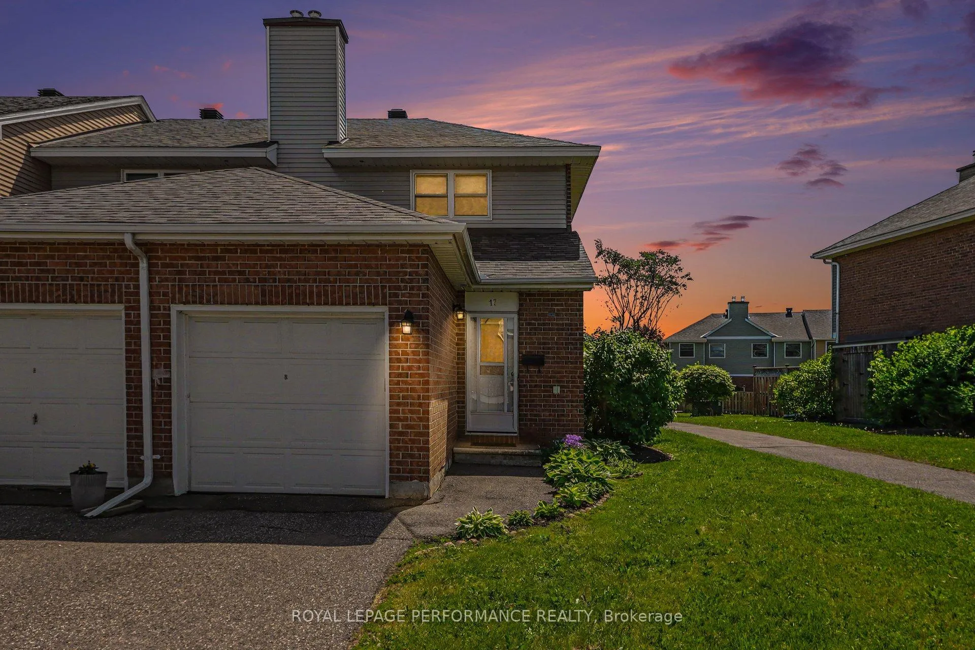Photo 31 of 17 Bentbrook Crescent, Ottawa, Barrhaven - Heritage Park — HOMEH