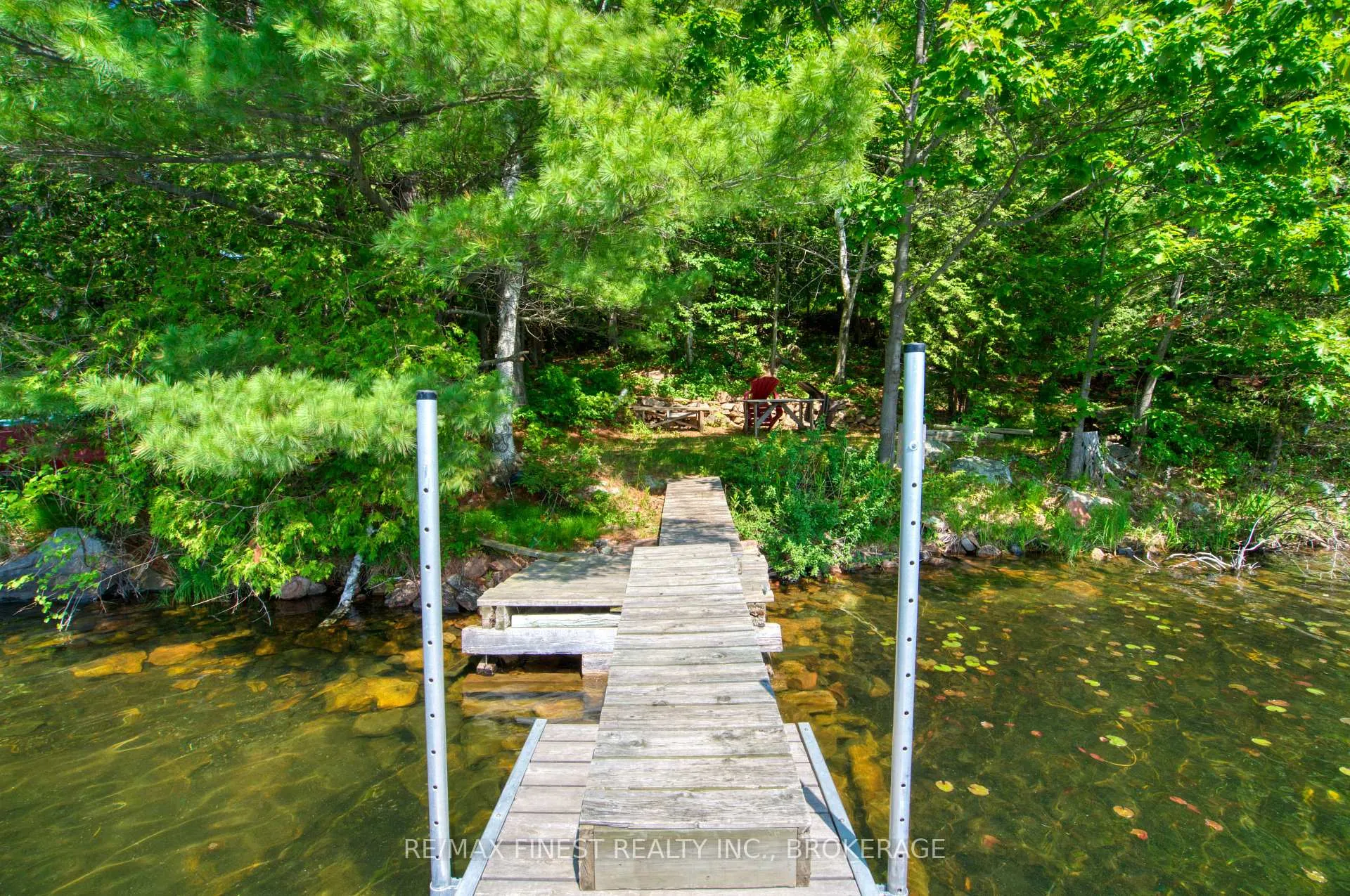 Photo 30 of 1029 Oak Lane North, Frontenac, Frontenac Centre — HOMEH
