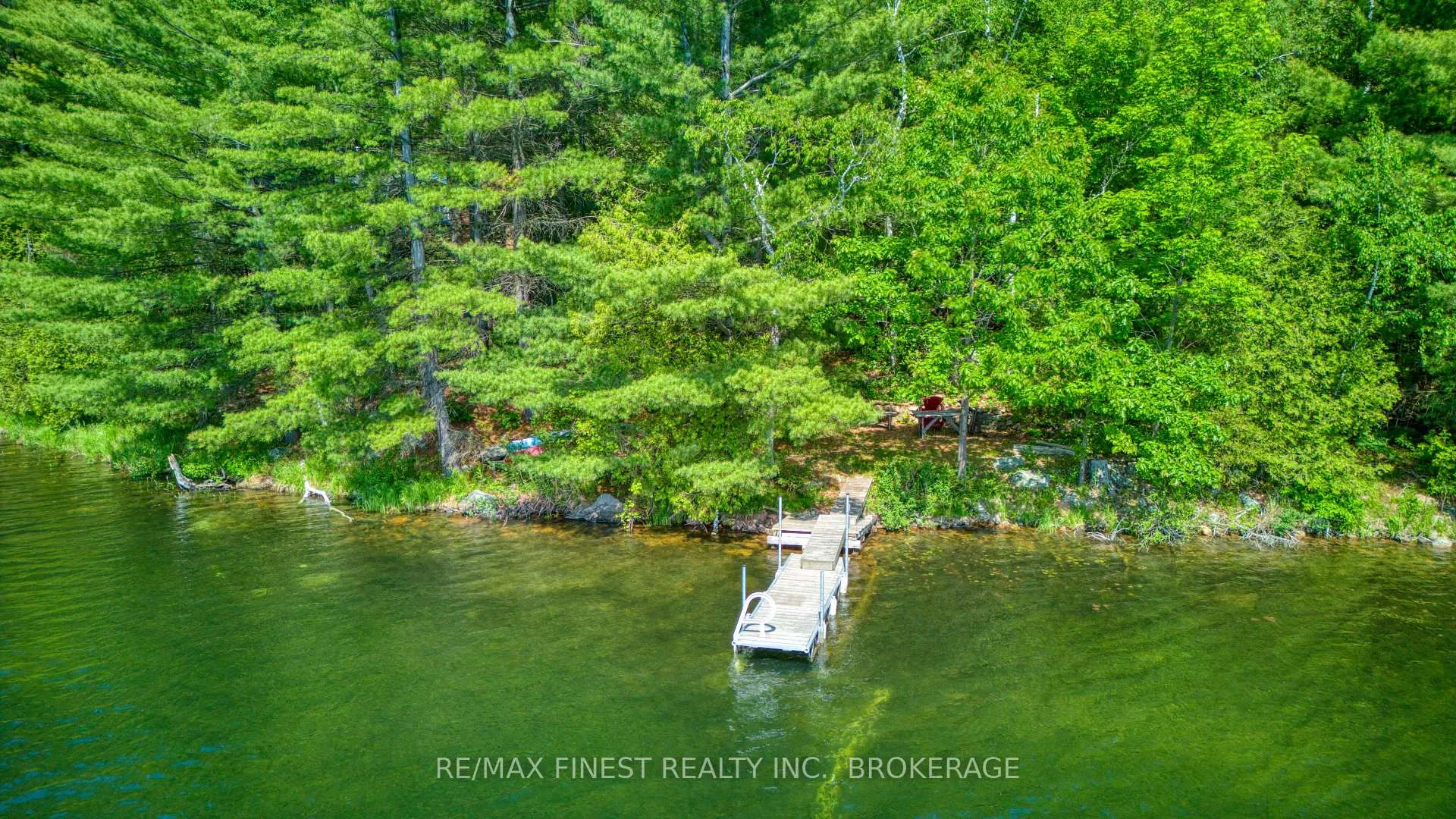 Photo 31 of 1029 Oak Lane North, Frontenac, Frontenac Centre — HOMEH