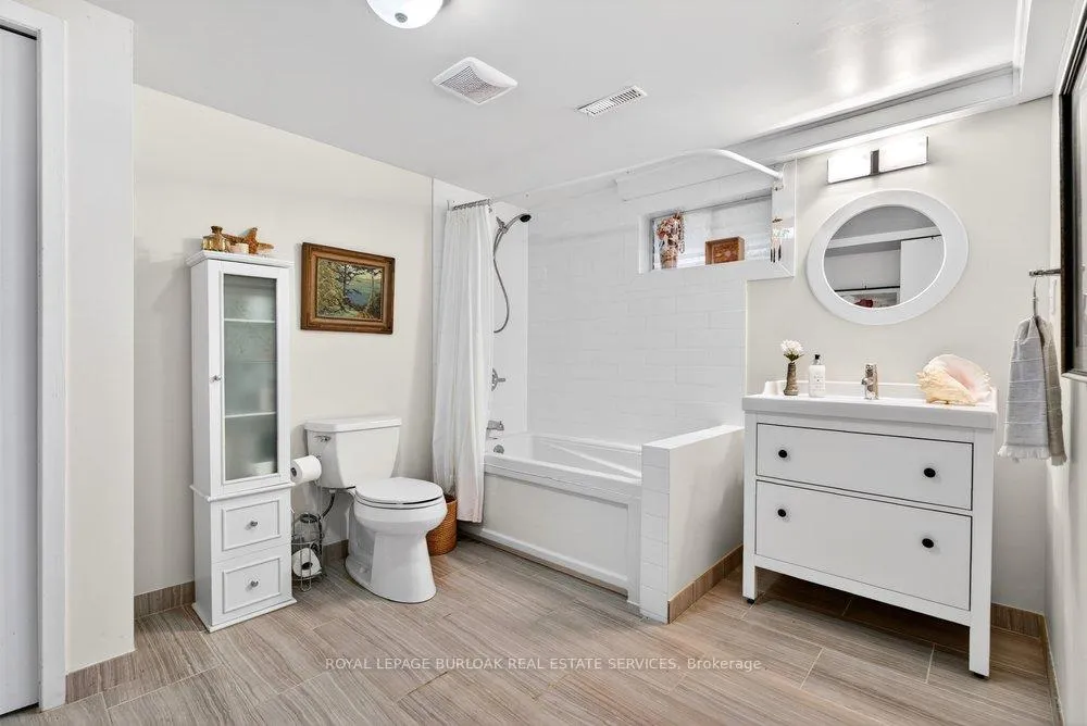 Photo 27 of 2341 Duncaster Drive, Burlington, Brant Hills — HOMEH