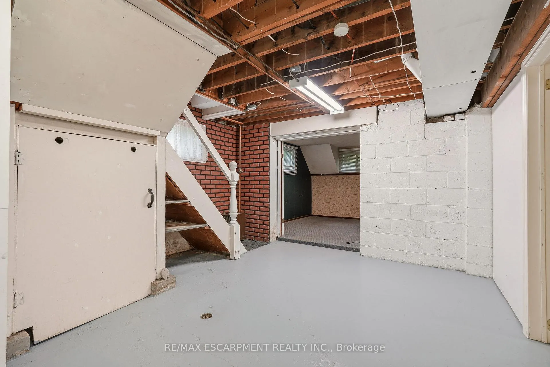 Photo 26 of 1059 Shepherds Drive, Burlington, LaSalle — HOMEH