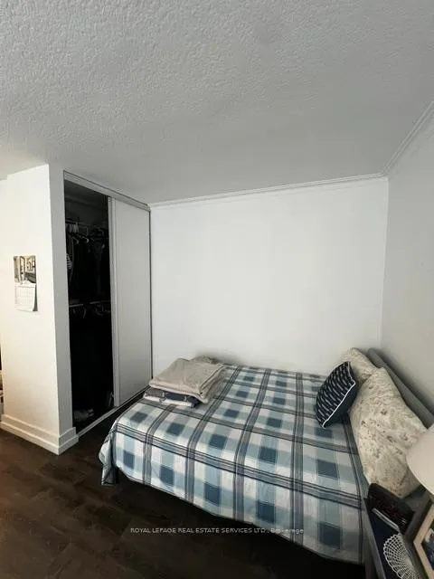 Photo 6 of Unit 204, 18 Anglesey Boulevard, Etobicoke, Edenbridge-Humber Valley — HOMEH